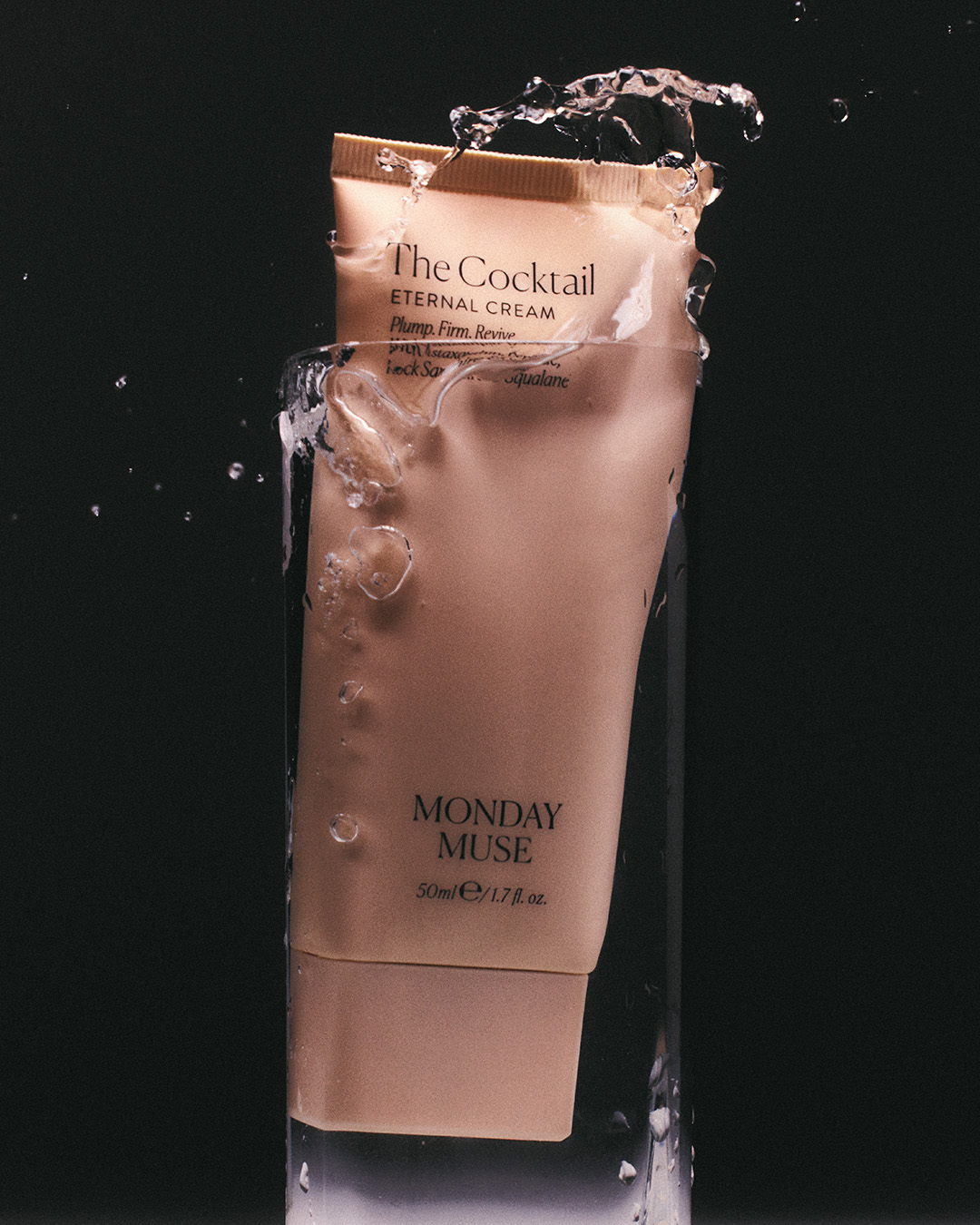 06 Oscar Calleja Still Life Beauty FragrancesOscar Calleja Still Life Skincare Monday Muse3 Craetive Paris 20 Craetive Paris 43