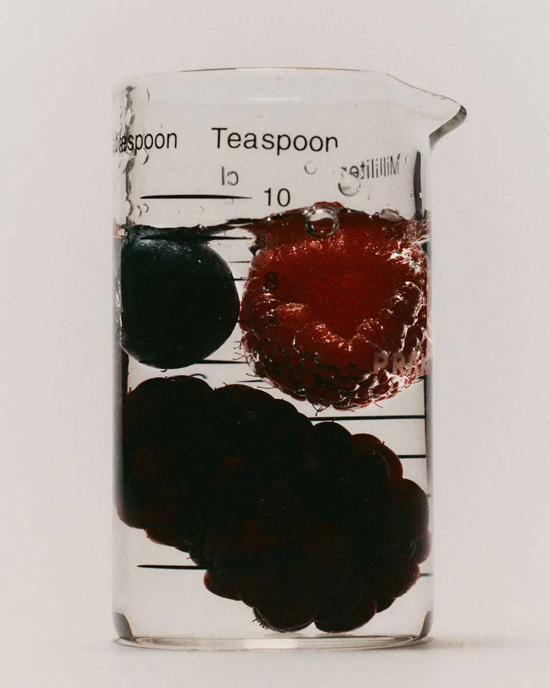 08 Oscar Calleja Still Life Food BeveragesOscar Calleja Still Life Food4 Craetive Paris 25