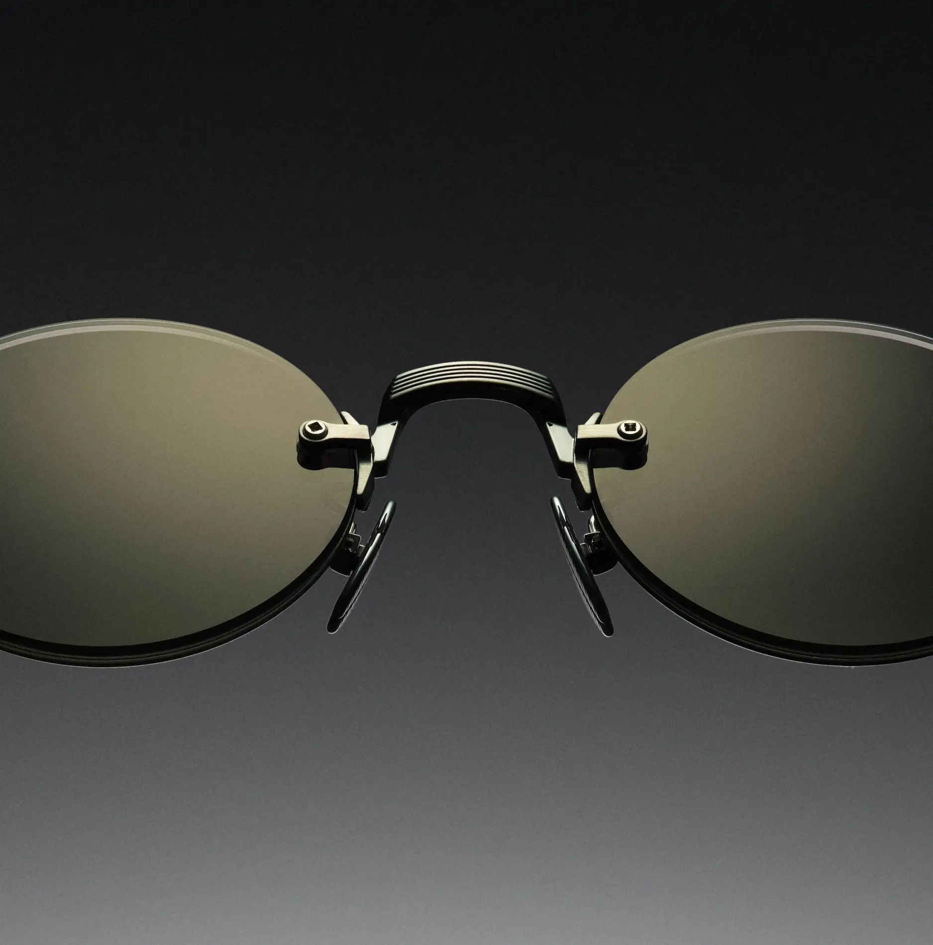 09_Alessandro-Sorci_Accessories_Akoni_Craetive-Paris-1.webp File type: image/webp