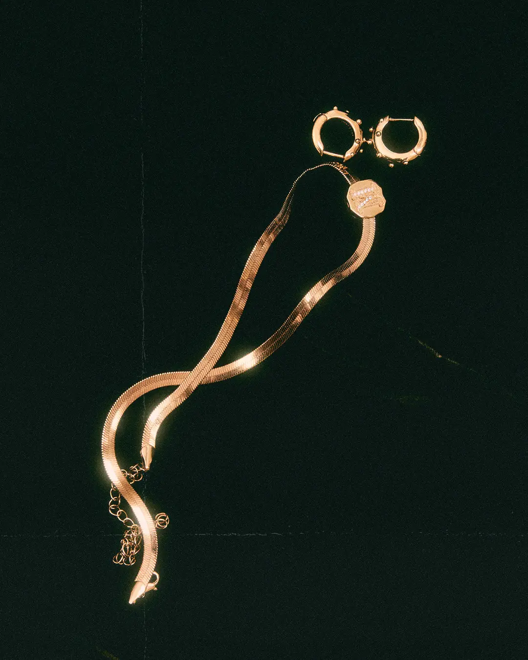 11 Oscar Calleja Still Life Jewelry Apodemia3 Craetive Paris 13