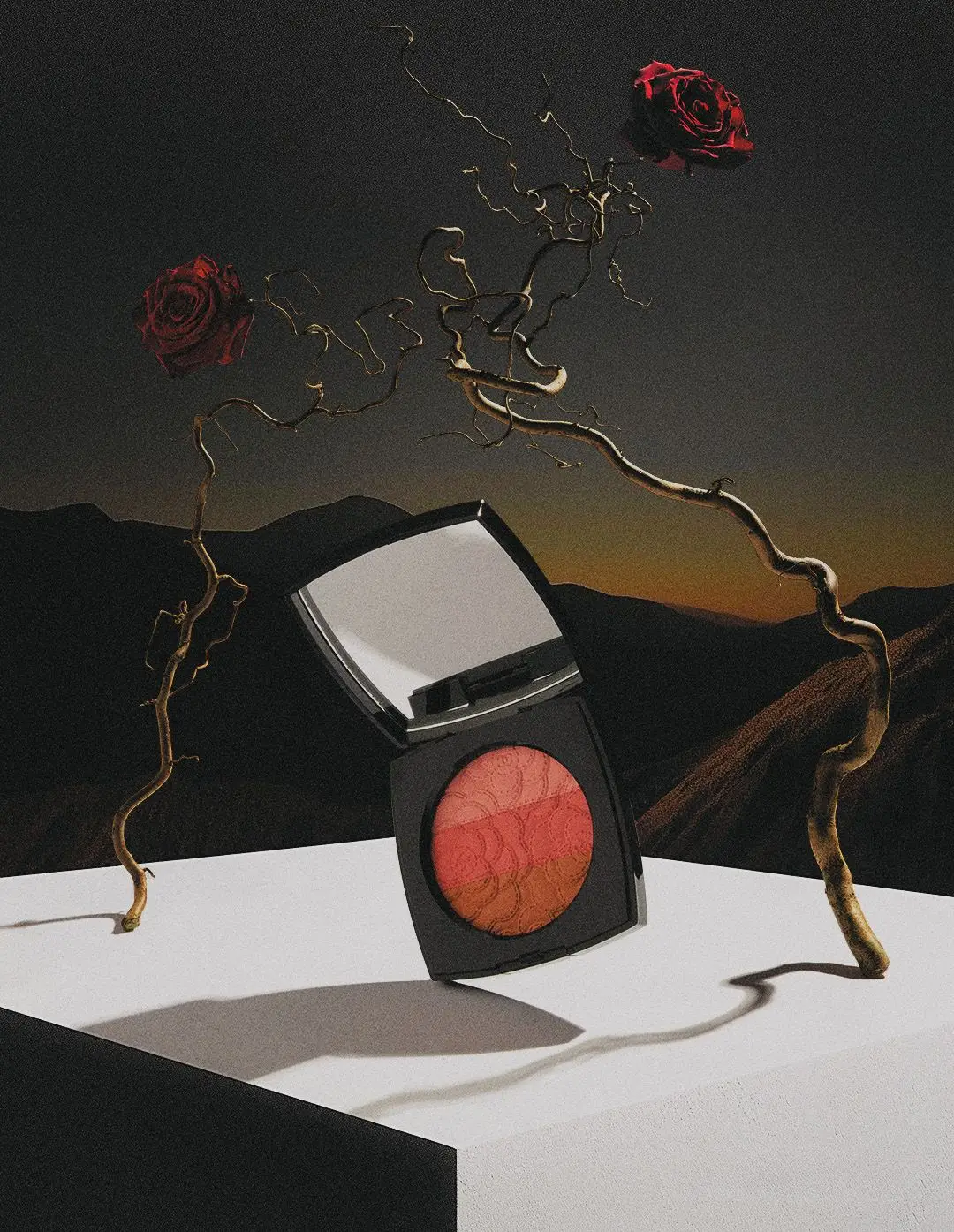 54 Oscar Calleja Still Life Cosmetics Numero Suisse1 Craetive Paris