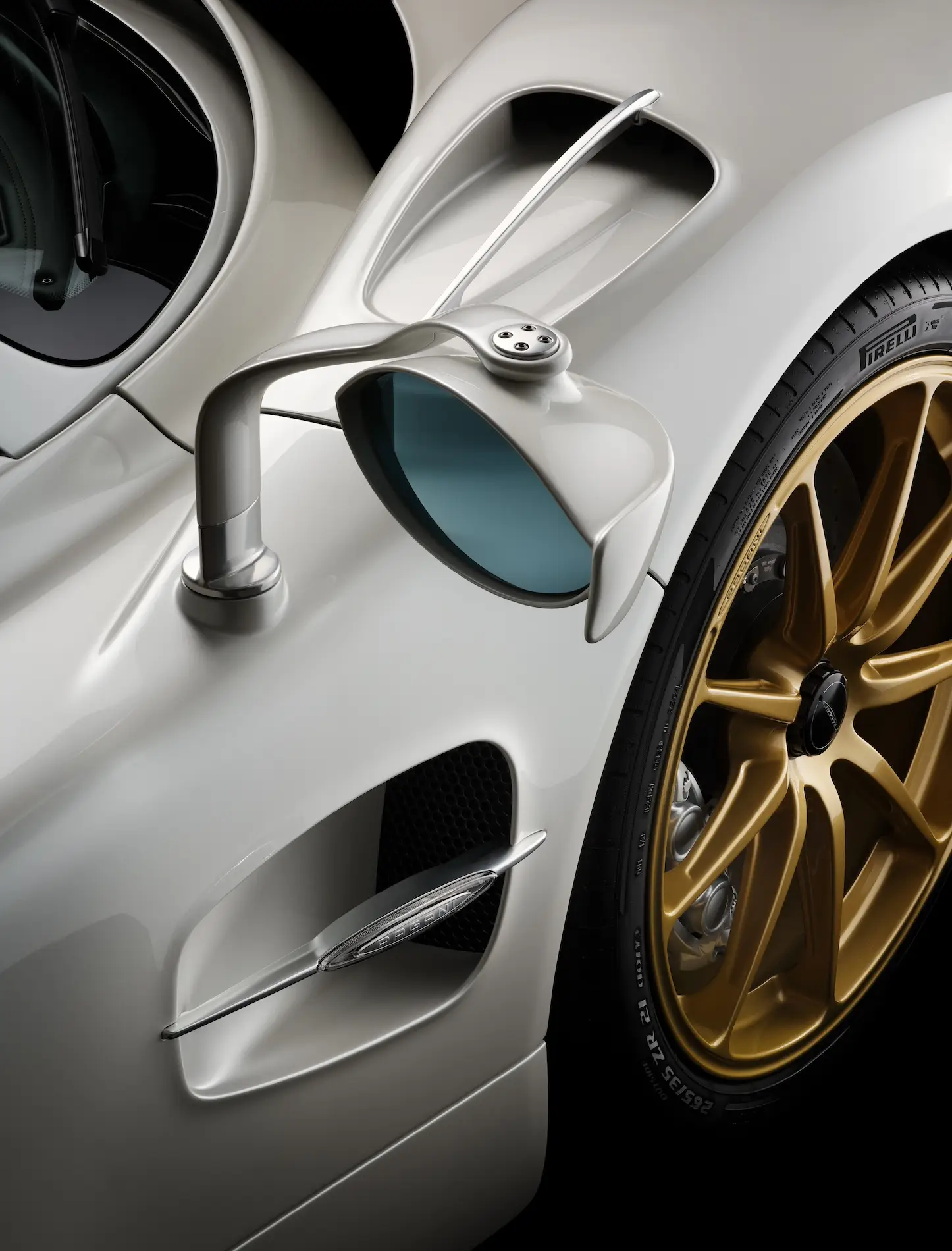 61 Alessandro Sorci Cars Pirelli X Pagani6 Craetive Paris