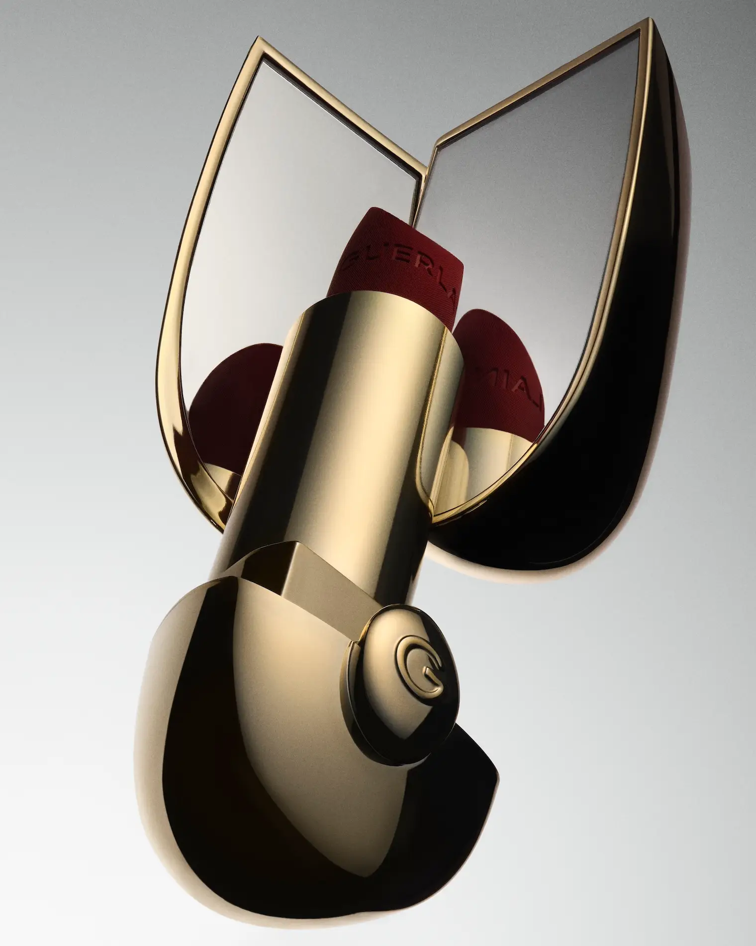 64_Alessandro-Sorci_Cosmetics_Elle1_Craetive-Paris.webp File type: image/webp