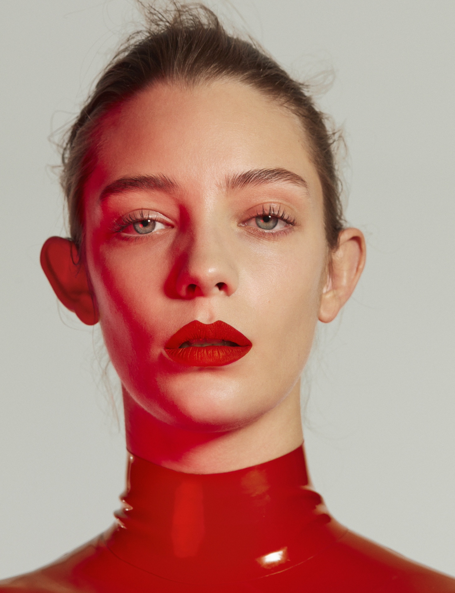 001 Karina Twiss Craetive Paris Stong Makeup