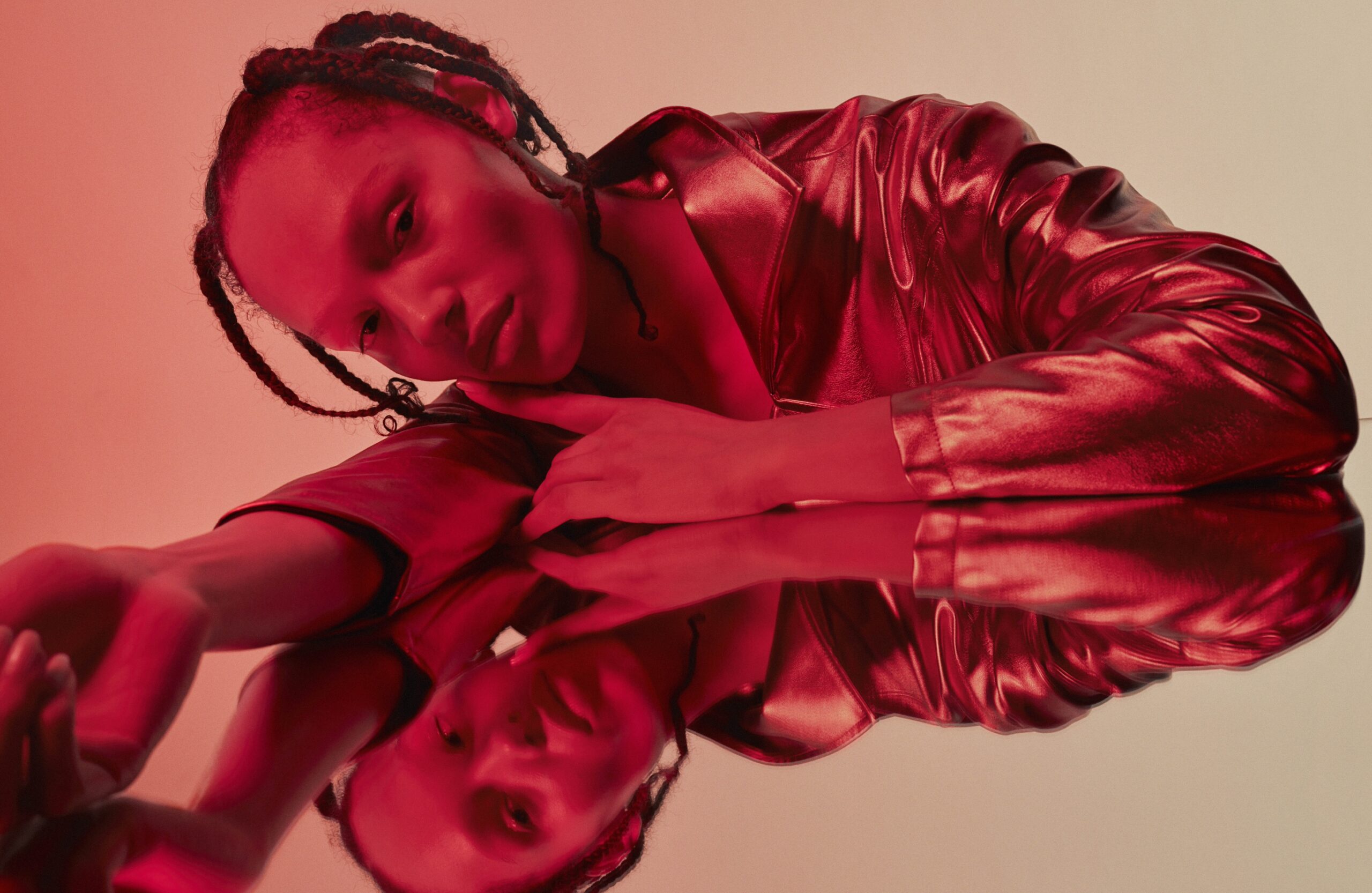 004 Karina Twiss Craetive Paris Stong Makeup