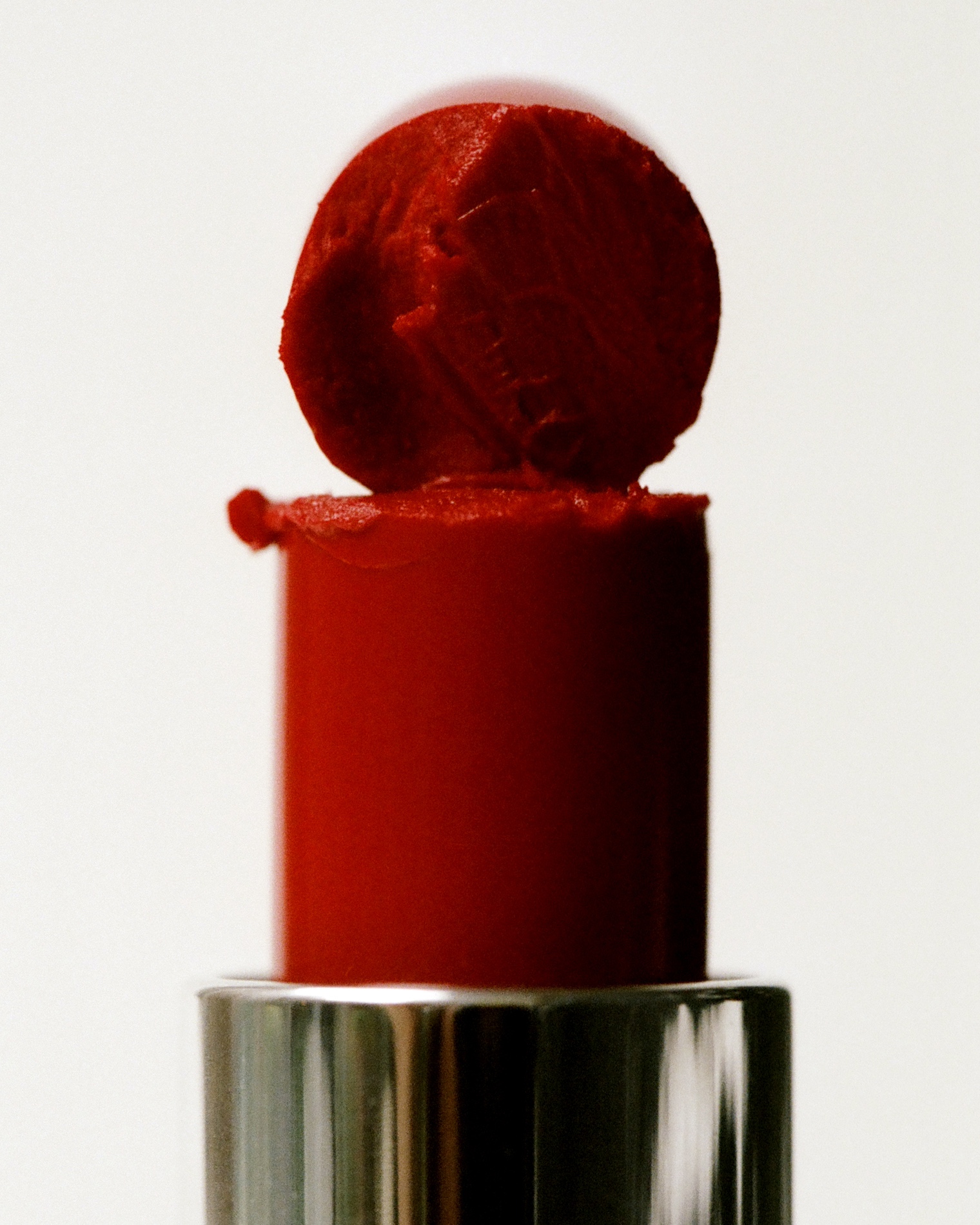 006 Karina Twiss Craetive Paris Stong Makeup