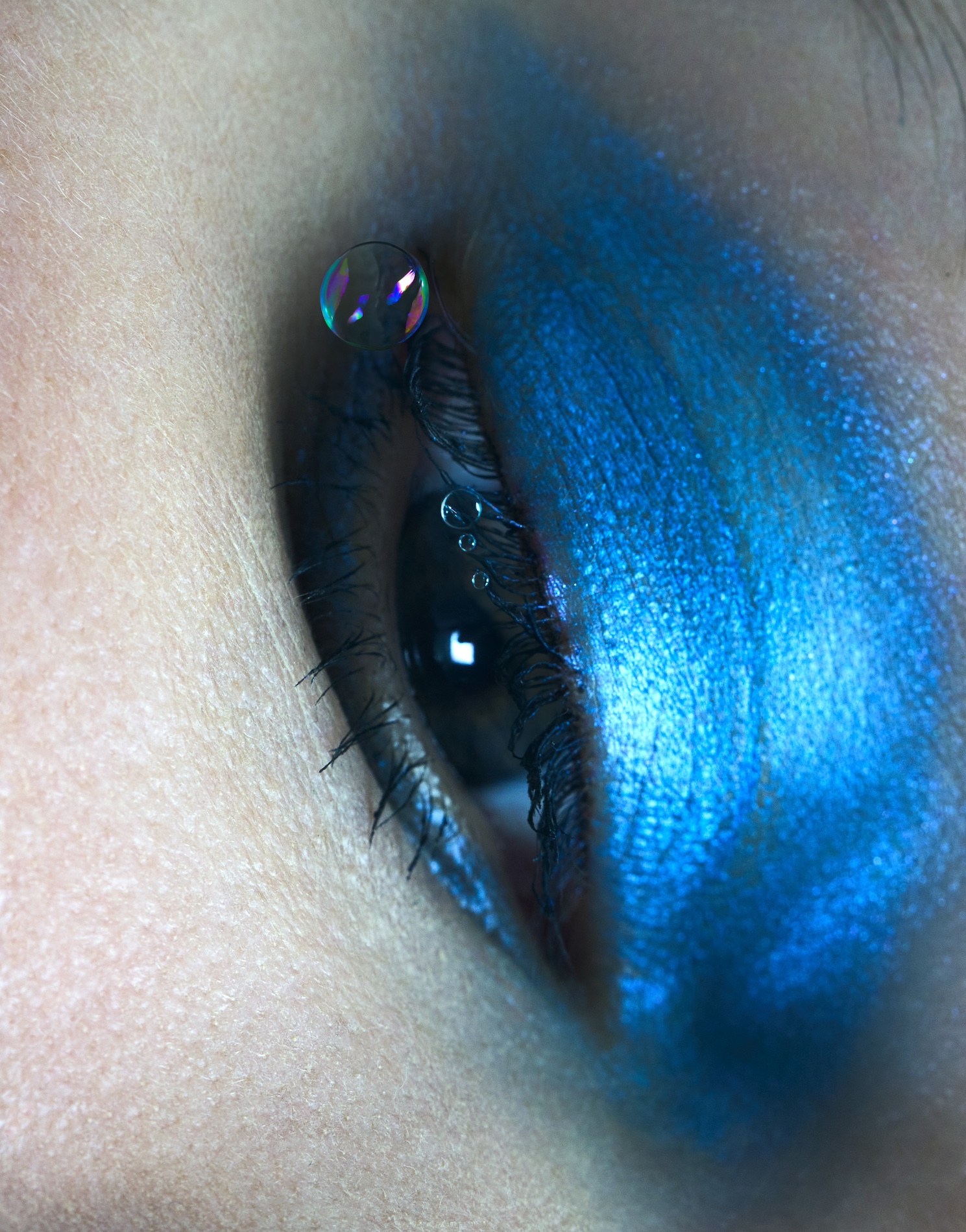 008 Lucian Bor Craetive Paris Beauty