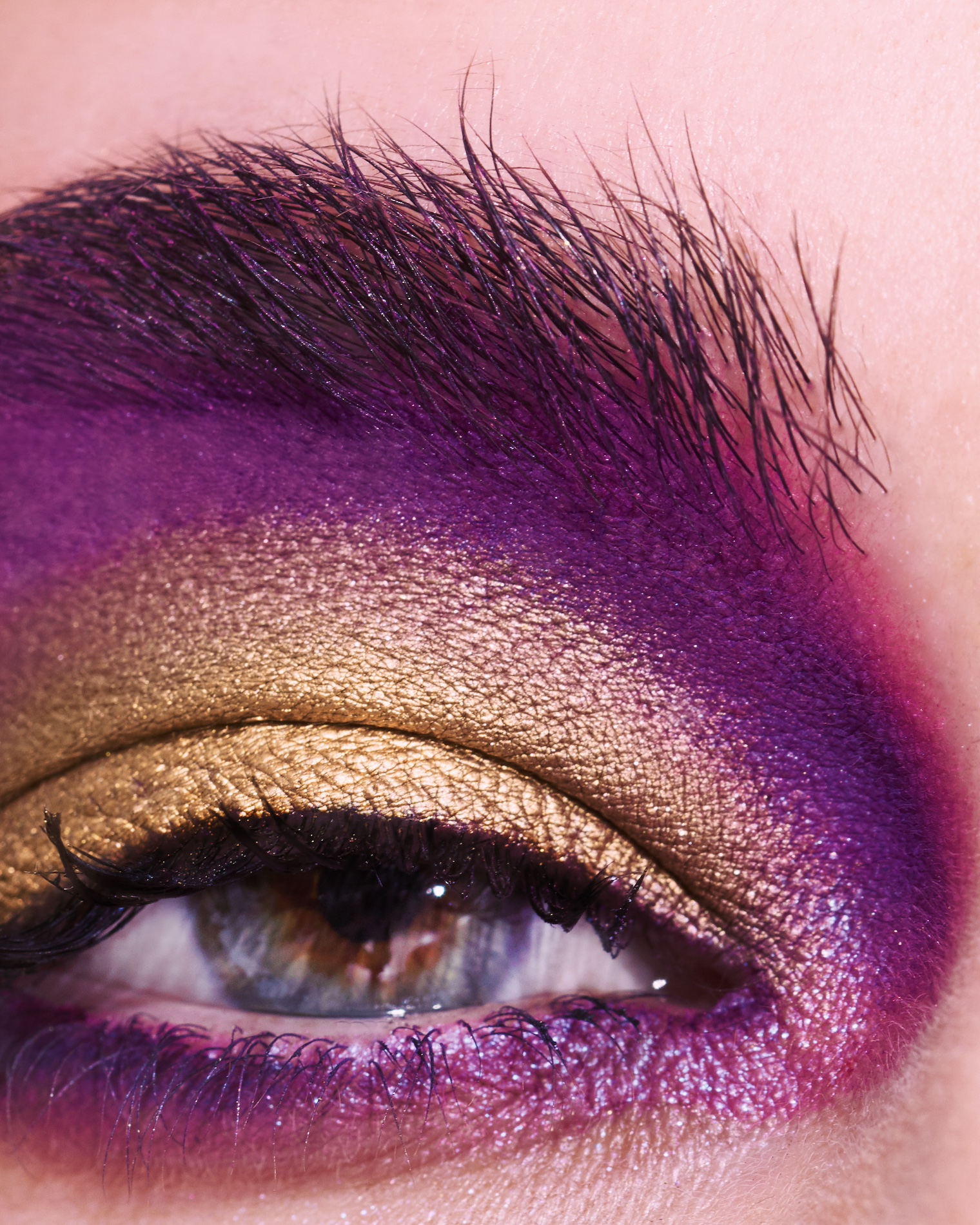 010 Fernando Gomez Craetive Paris Bold Make Up