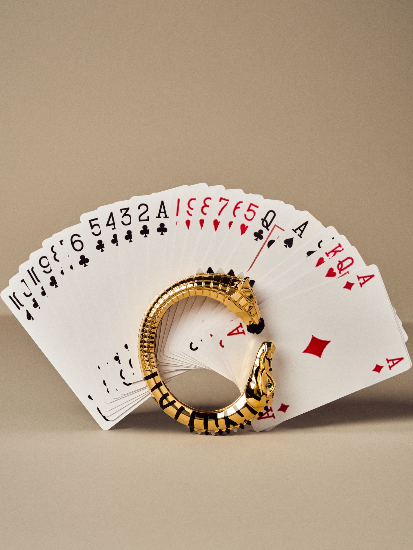 012 Fernando Gomez Craetive Paris Jewelry Cartier