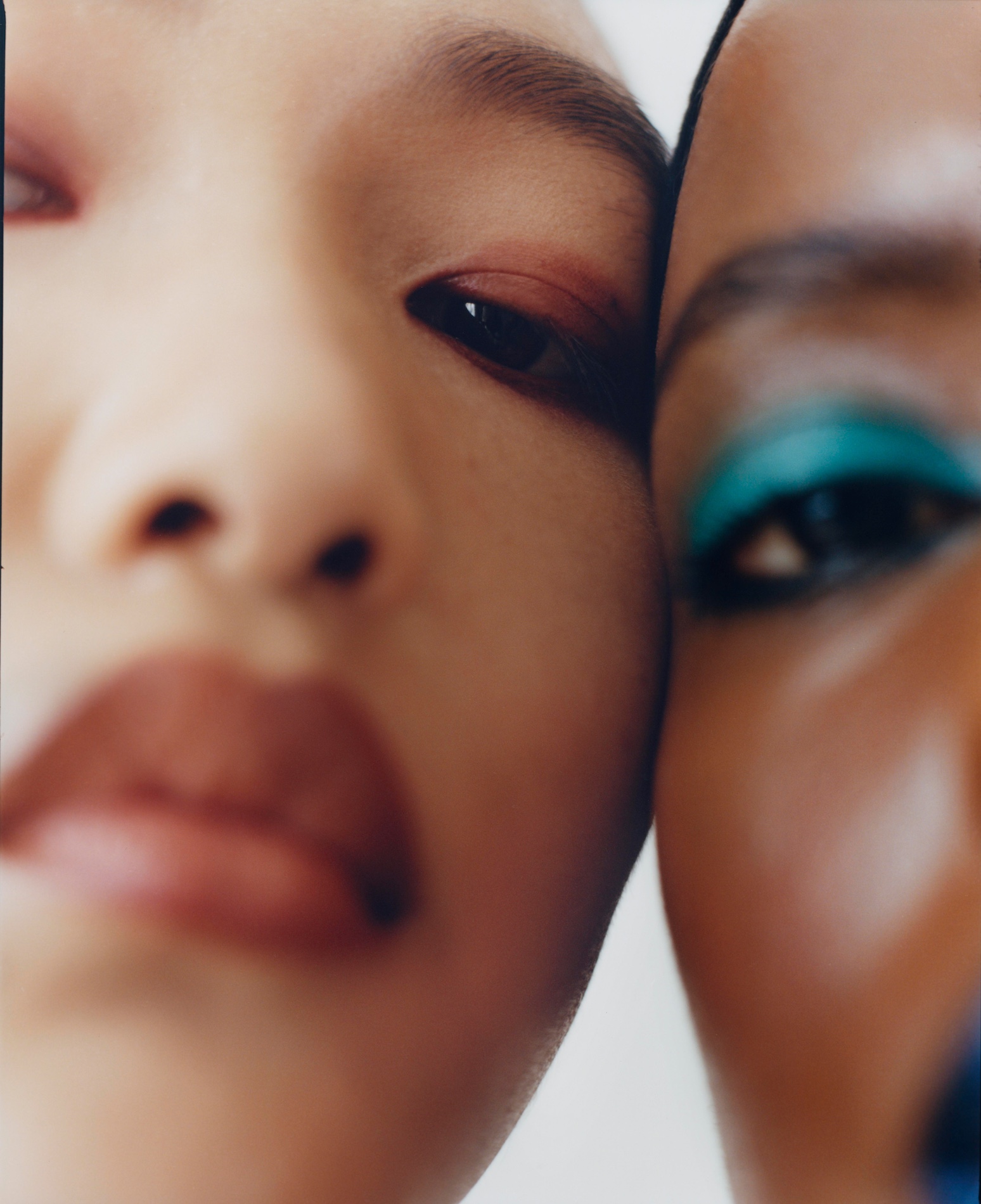 020 Karina Twiss Craetive Paris Stong Makeup