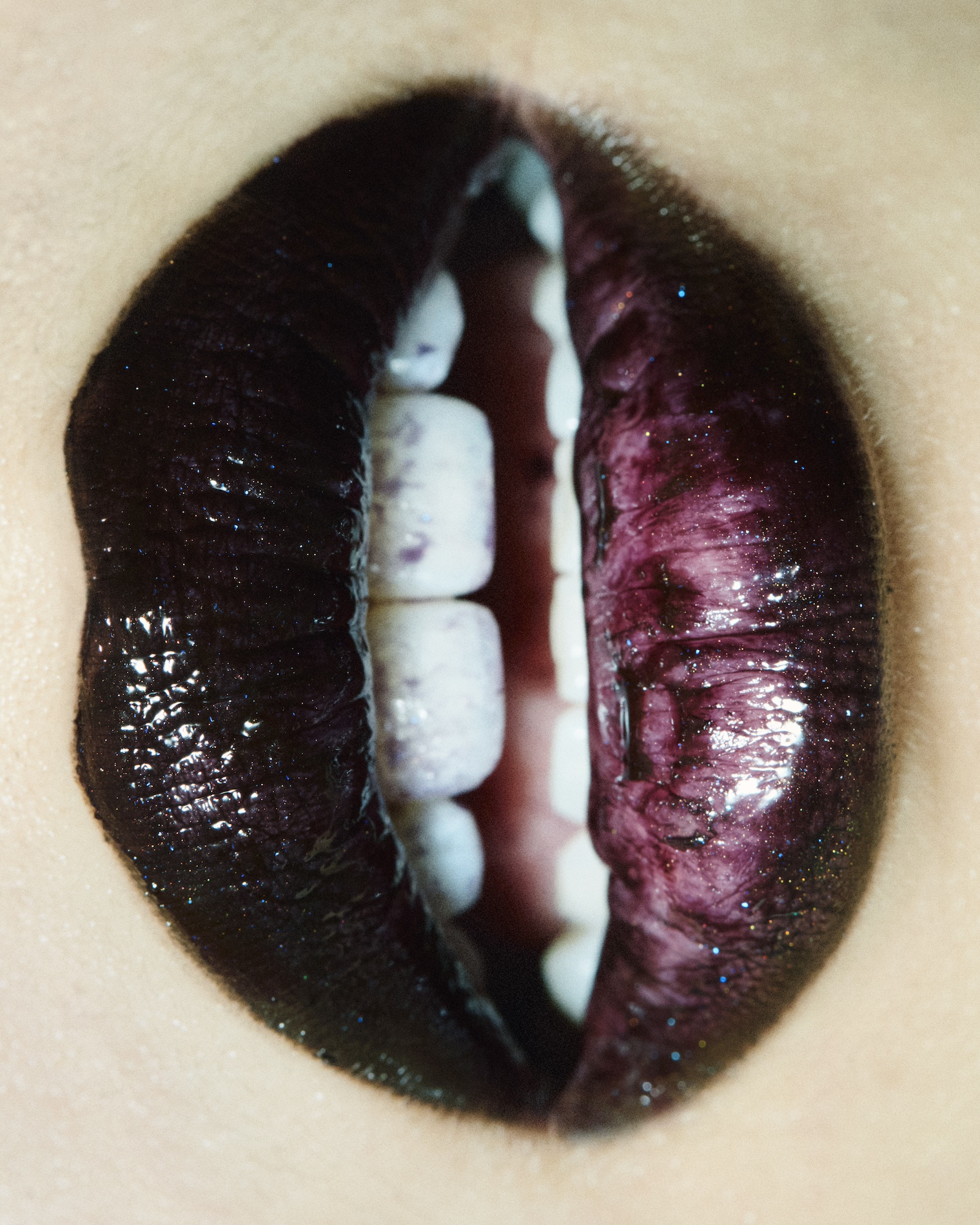 023 Karina Twiss Craetive Paris Stong Makeup