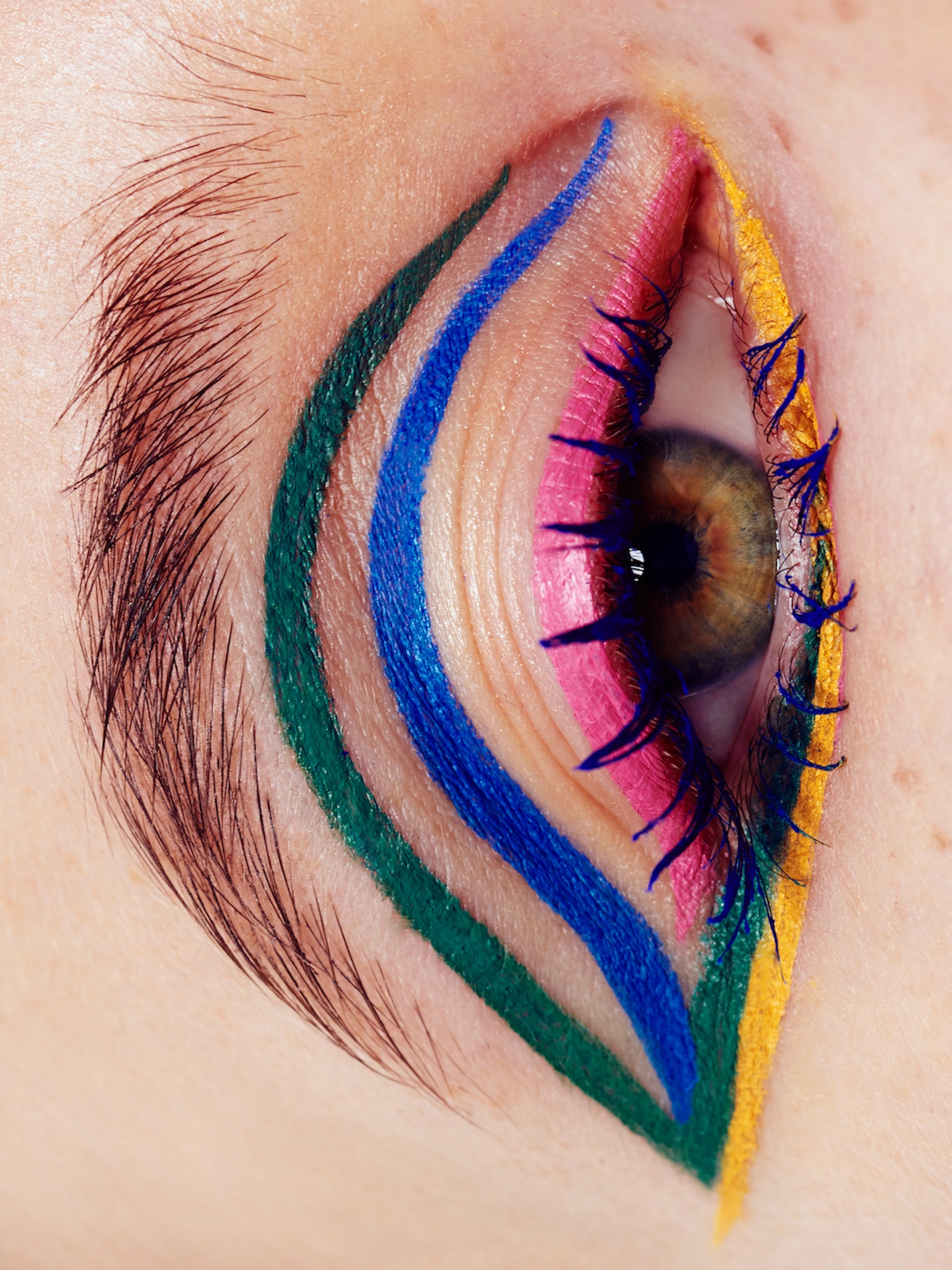 025 Fernando Gomez Craetive Paris Bold Make Up