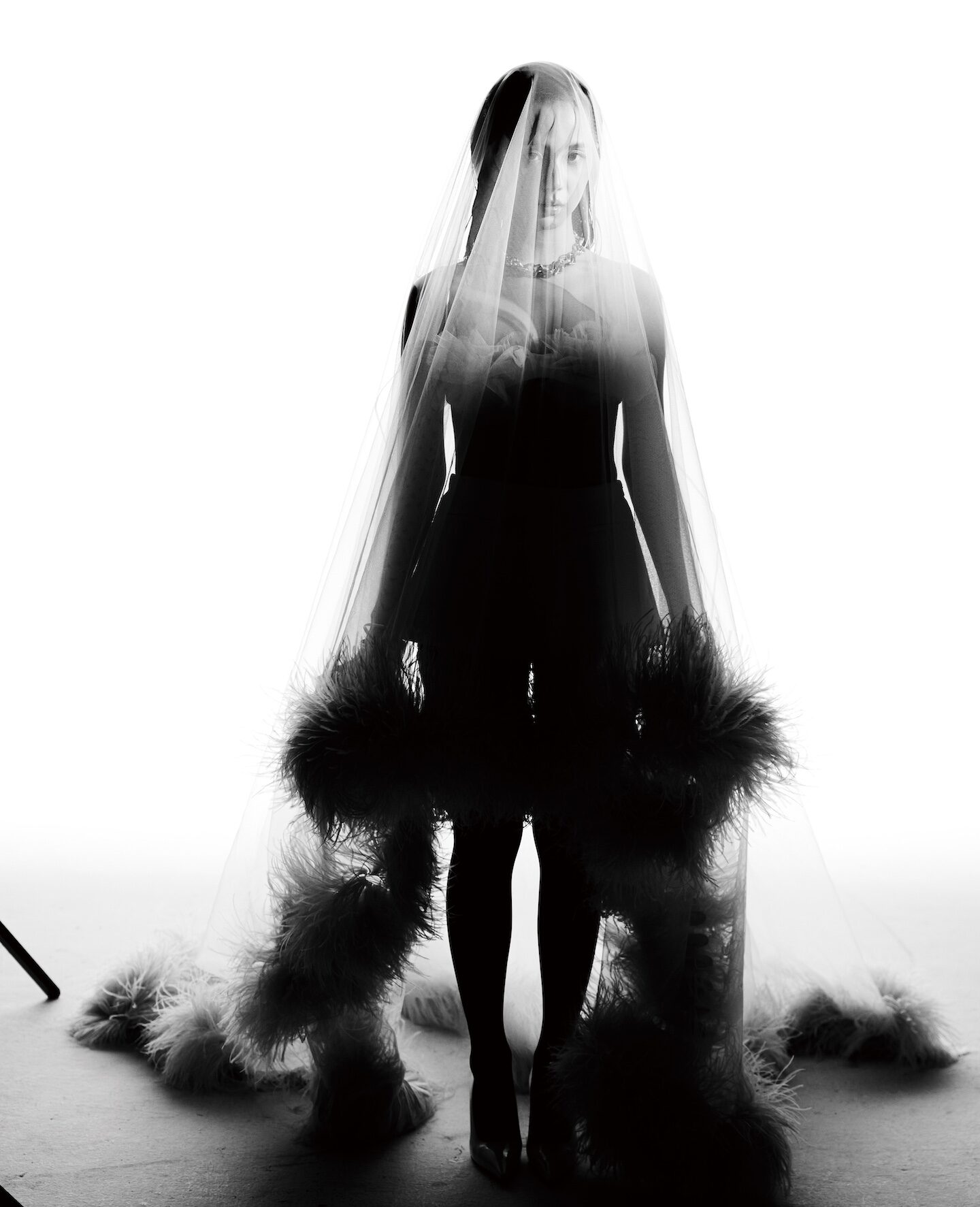 027 Lucian Bor Craetive Paris Fashion