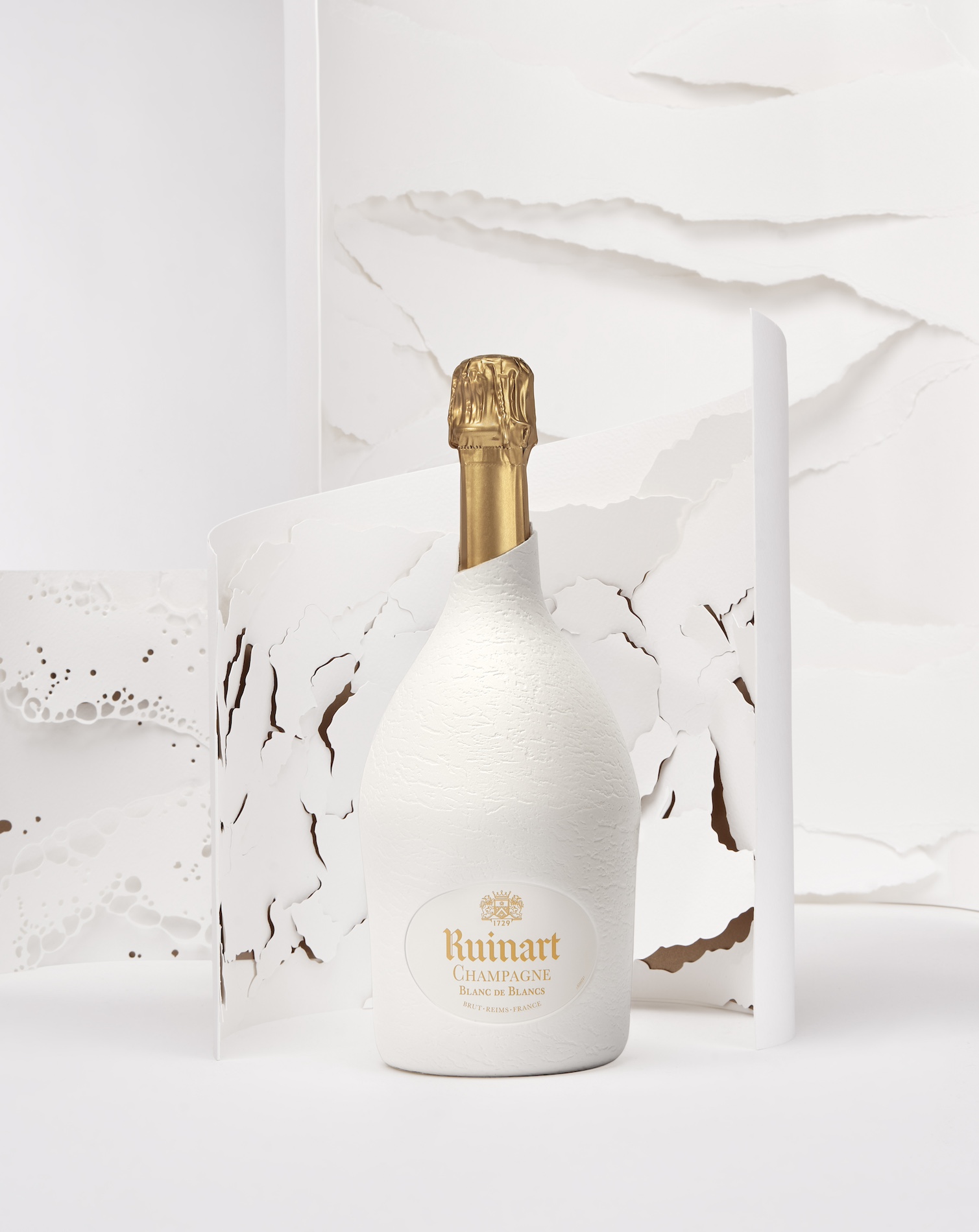 028 Cloe Vriet Craetive Paris Paper Artist Portfolio