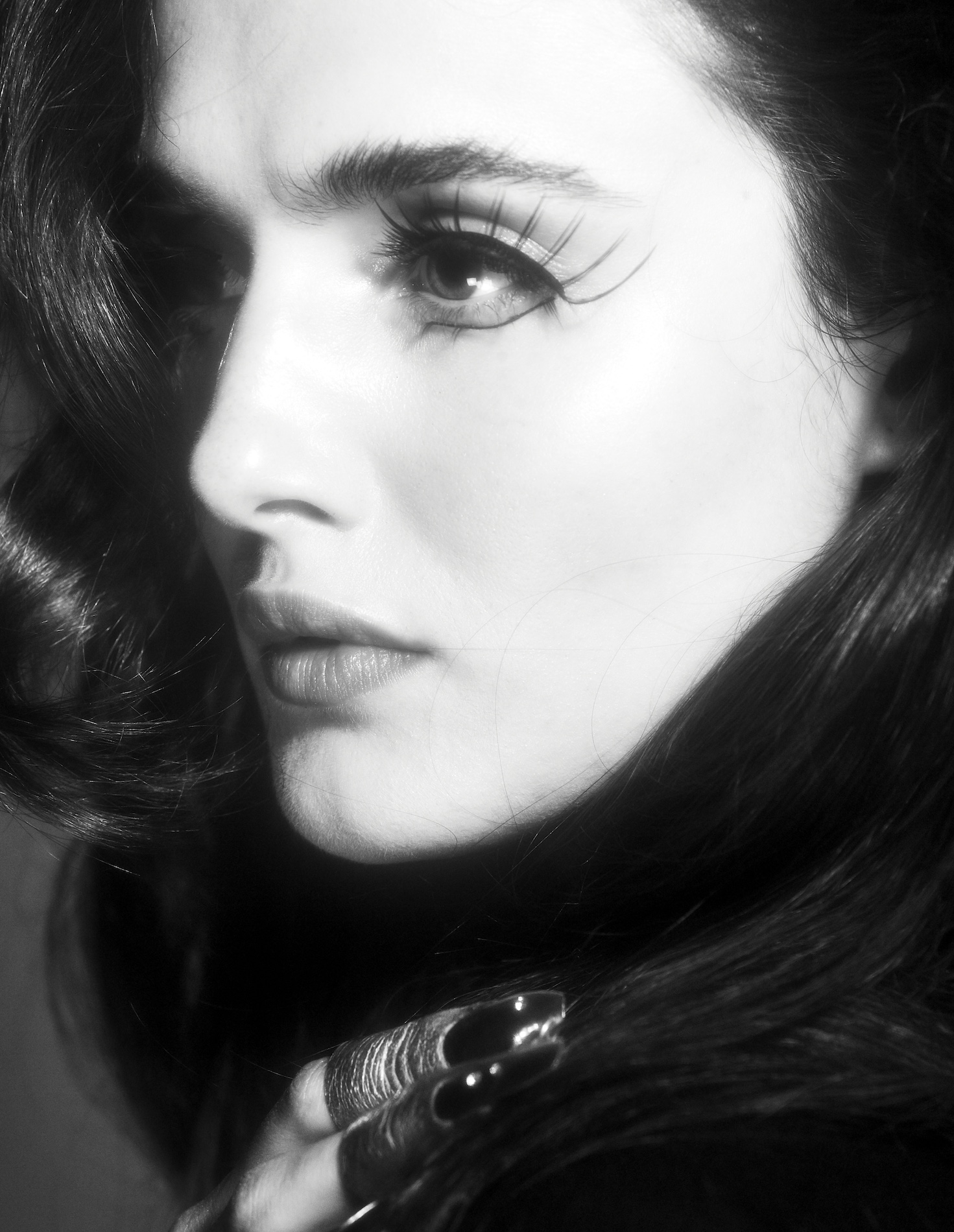 038 Lucian Bor Craetive Paris Beauty