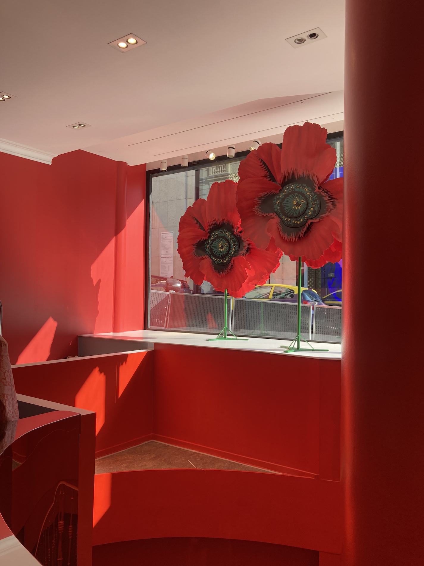 039 Cloe Vriet Craetive Paris Paper Artist Event Scenography