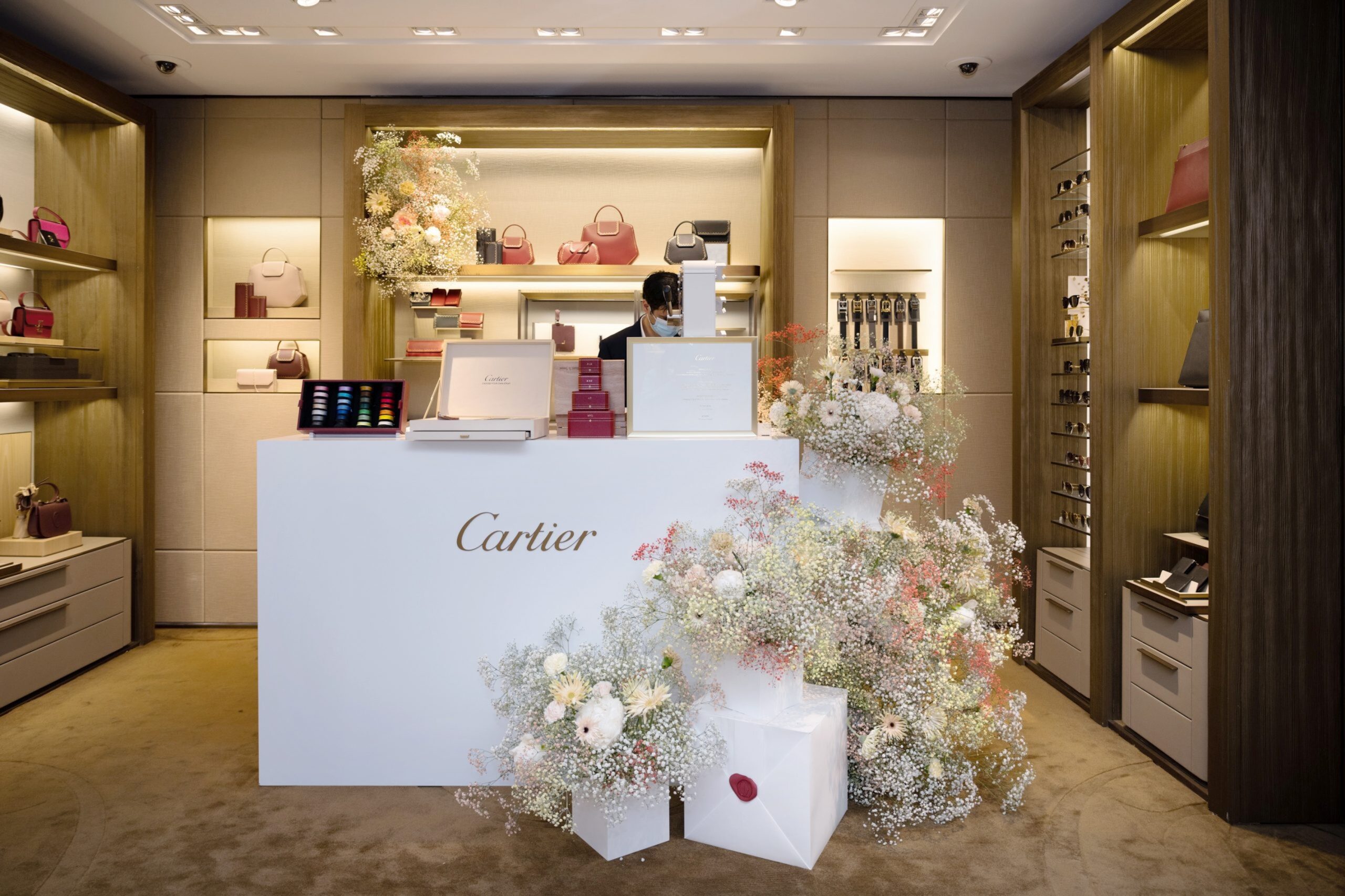 059 Cloe Vriet Craetive Paris Paper Artist Event Scenography