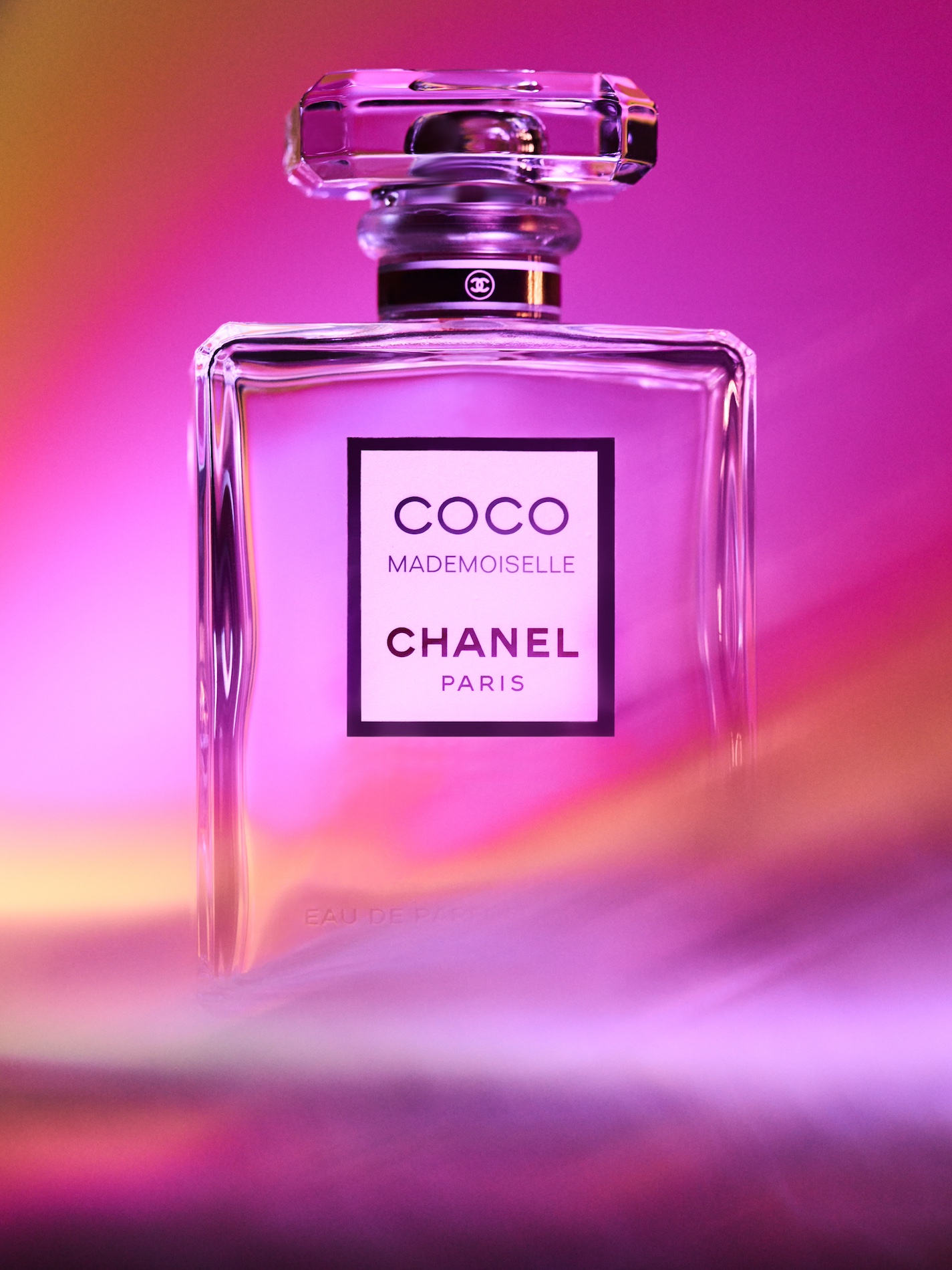 05 Fernando Gomez Craetive Paris Fragrances Flowers