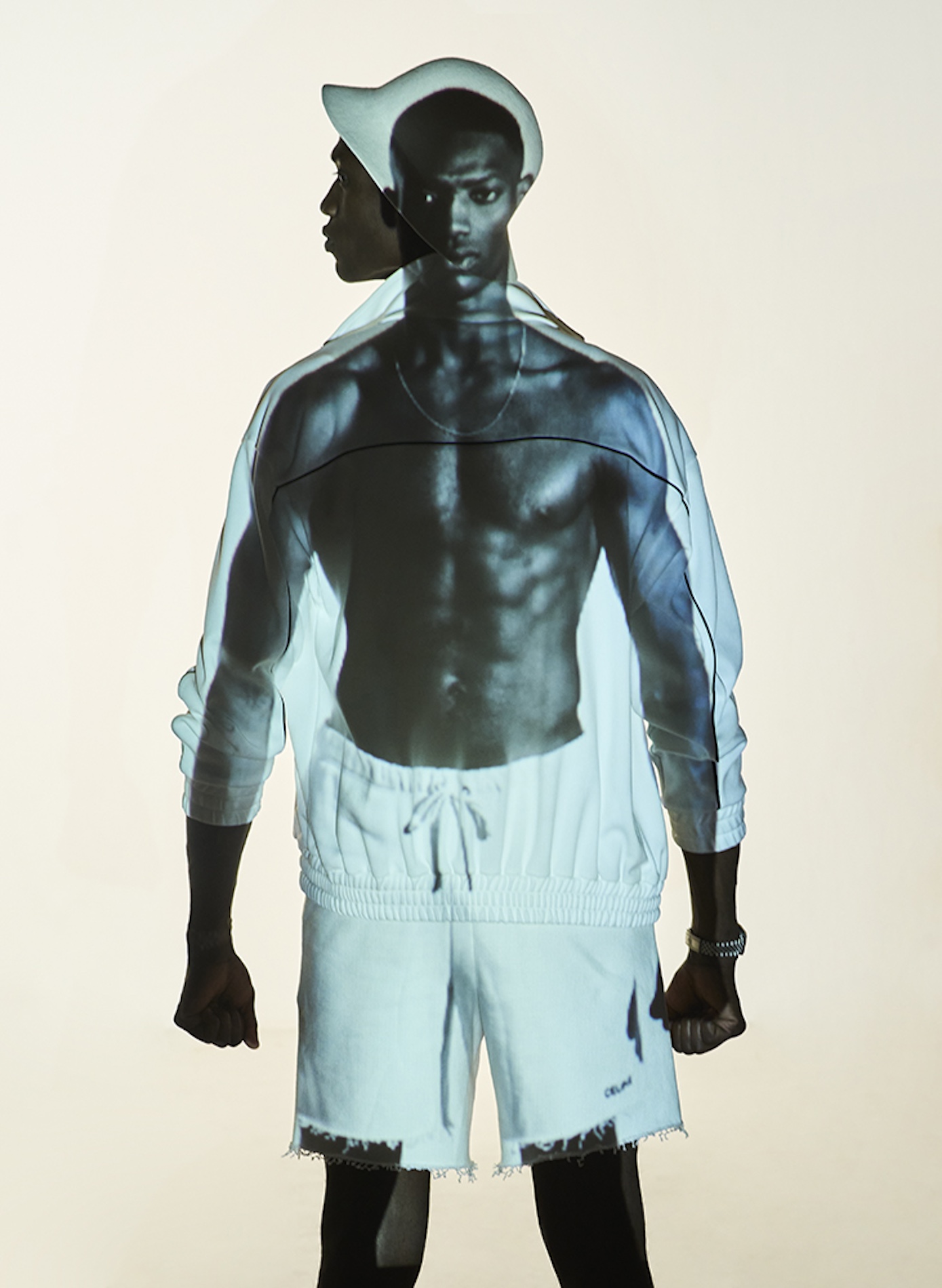 060 Lucian Bor Craetive Paris Fashion