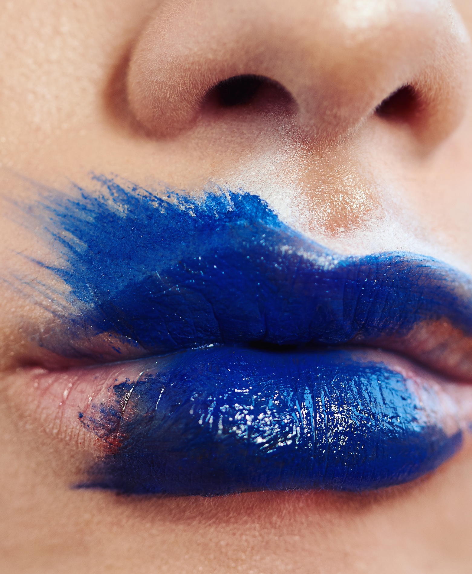 069 Fernando Gomez Craetive Paris Bold Make Up