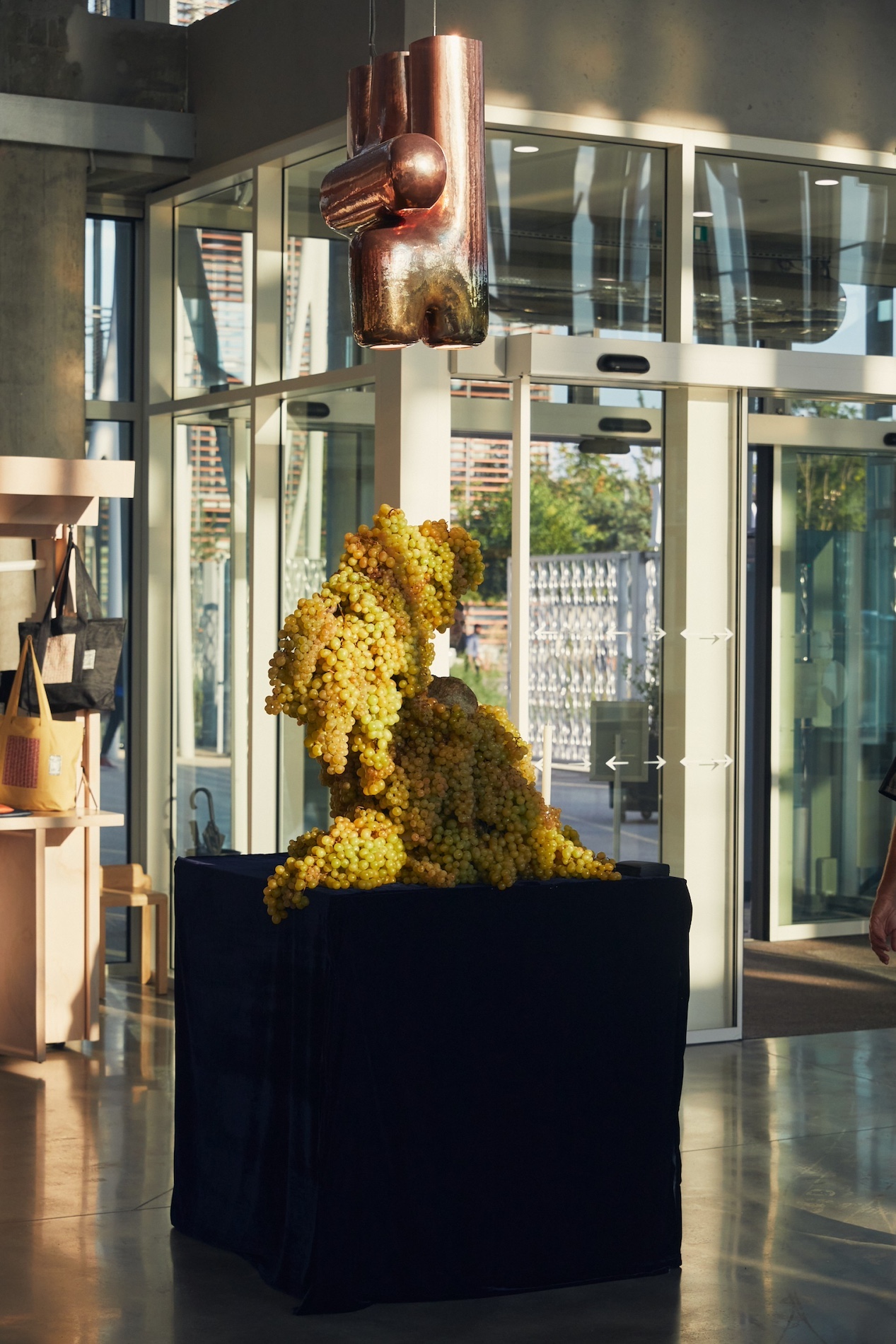 06 Thyrse Craetive Paris Scenography 19M X 100 Ans Lesage Credit Photo Say Who Ayka Lux 8