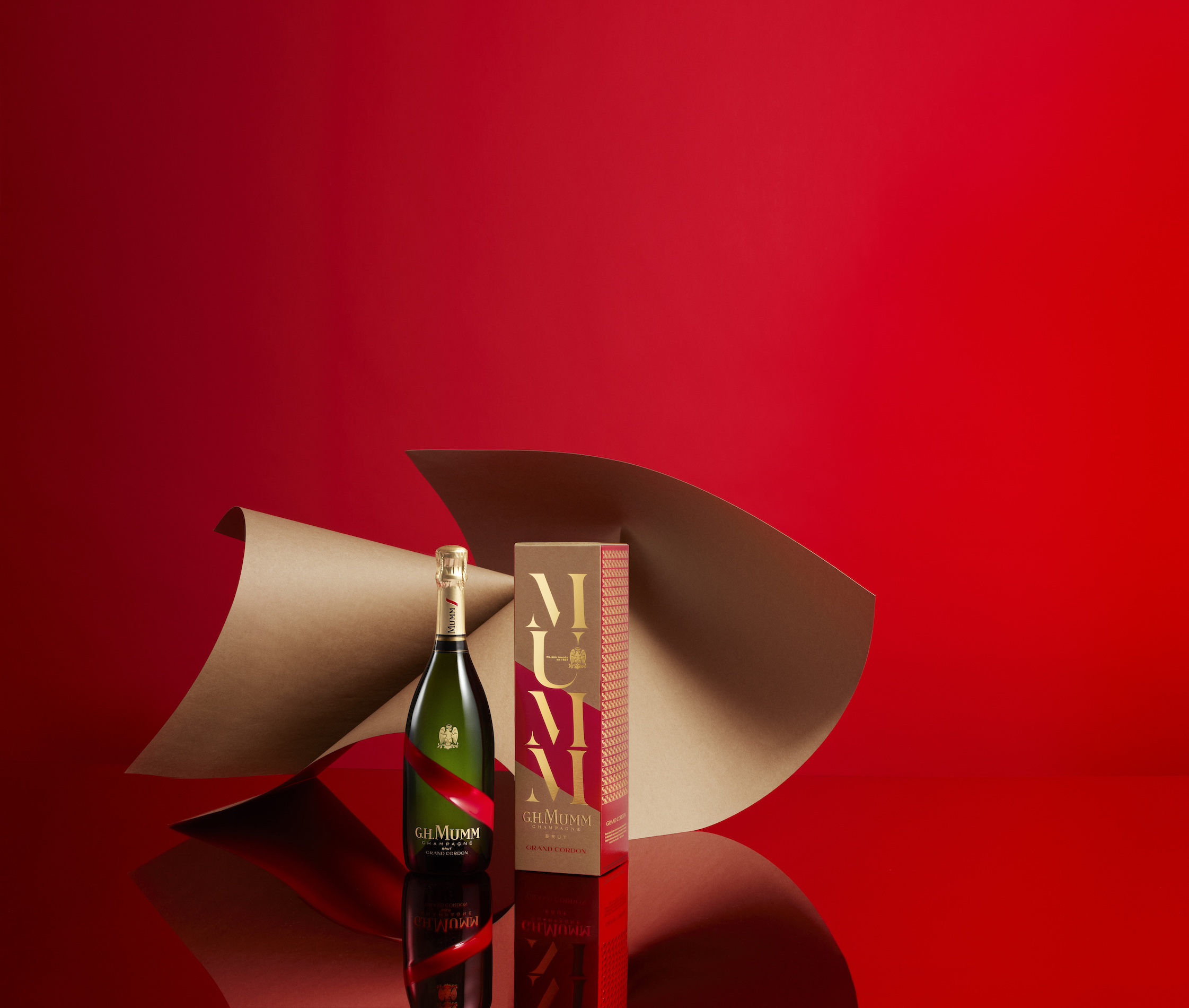 070 Cloe Vriet Craetive Paris Paper Artist Portfolio