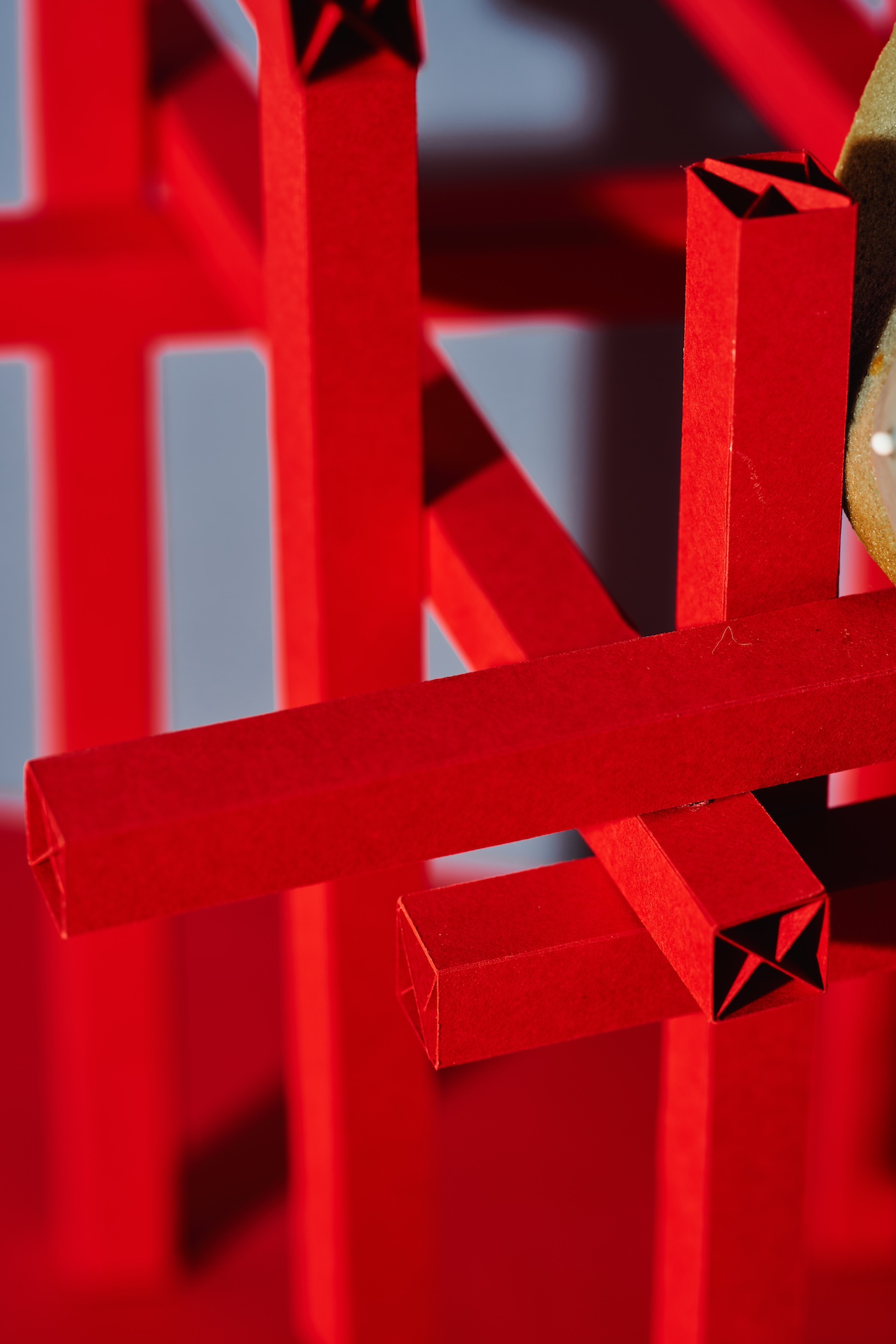 083 Cloe Vriet Craetive Paris Paper Artist Event Scenography