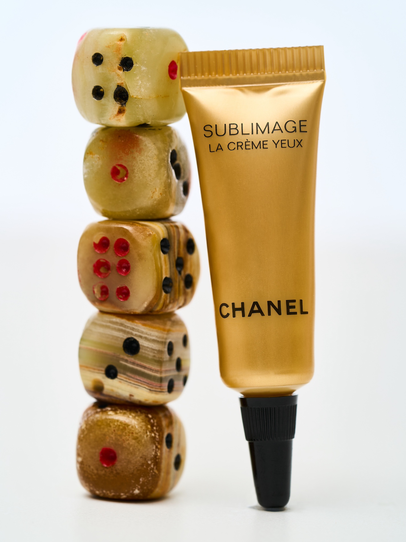 083 Fernando Gomez Craetive Paris Bold Make Up