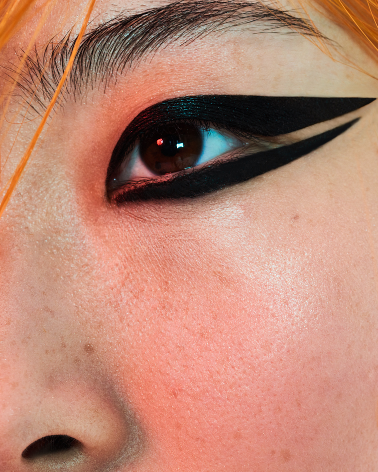 084 Fernando Gomez Craetive Paris Bold Make Up