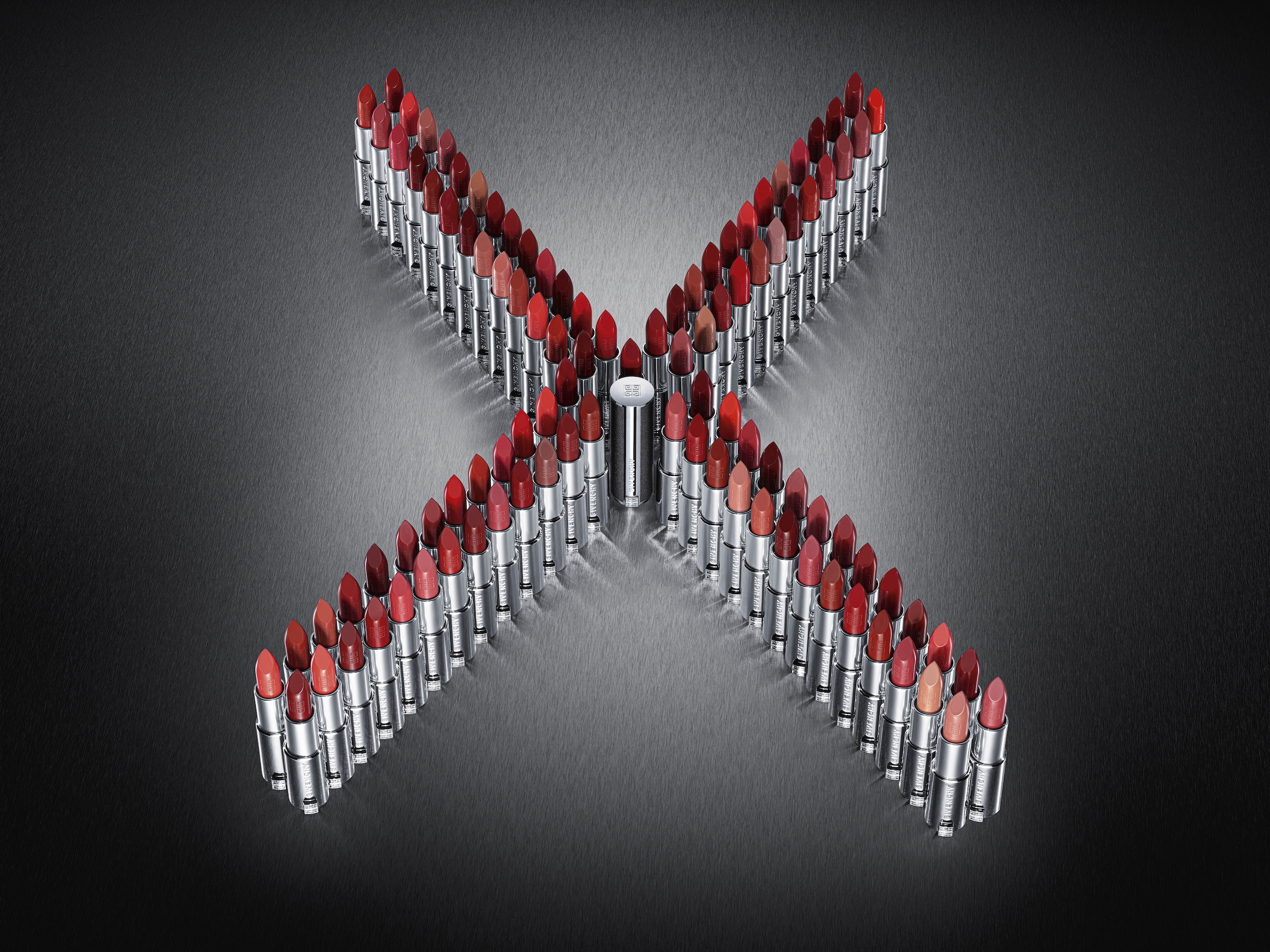 09 Simon Escourbiac Craetive Paris Givenchy