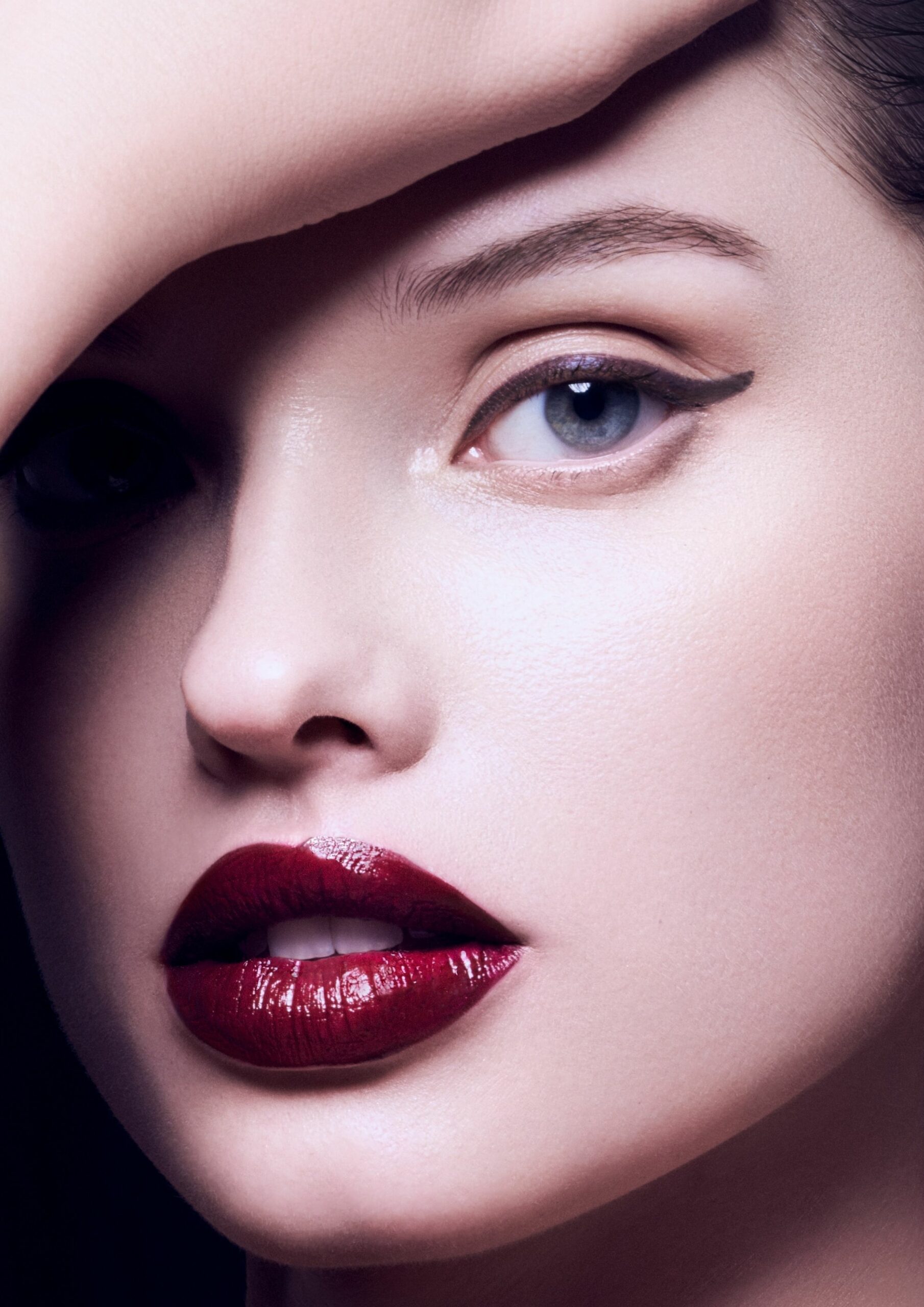 106 Fernando Gomez Craetive Paris Bold Make Up