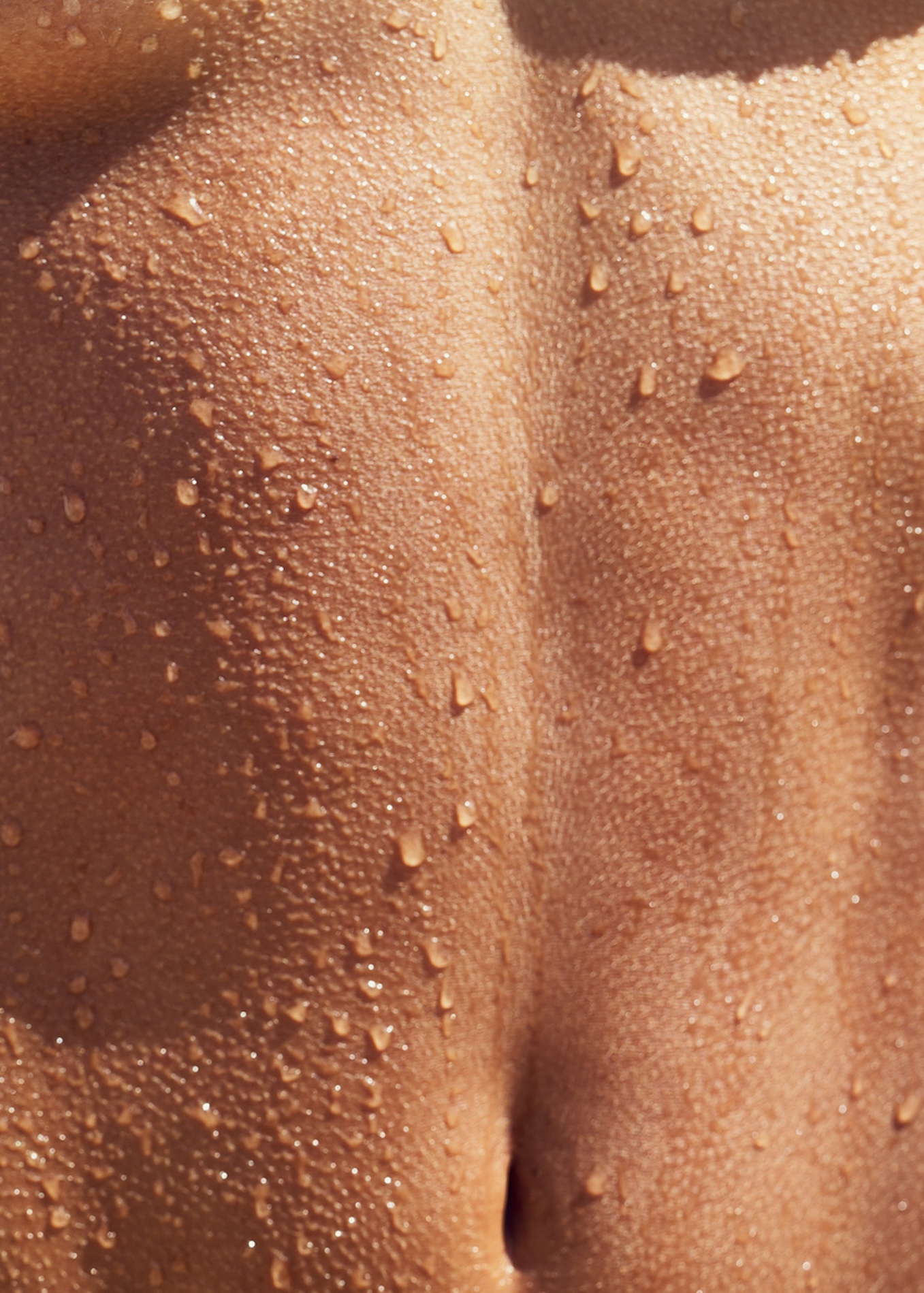 10 Fernando Gomez Craetive Paris Beauty Suncare