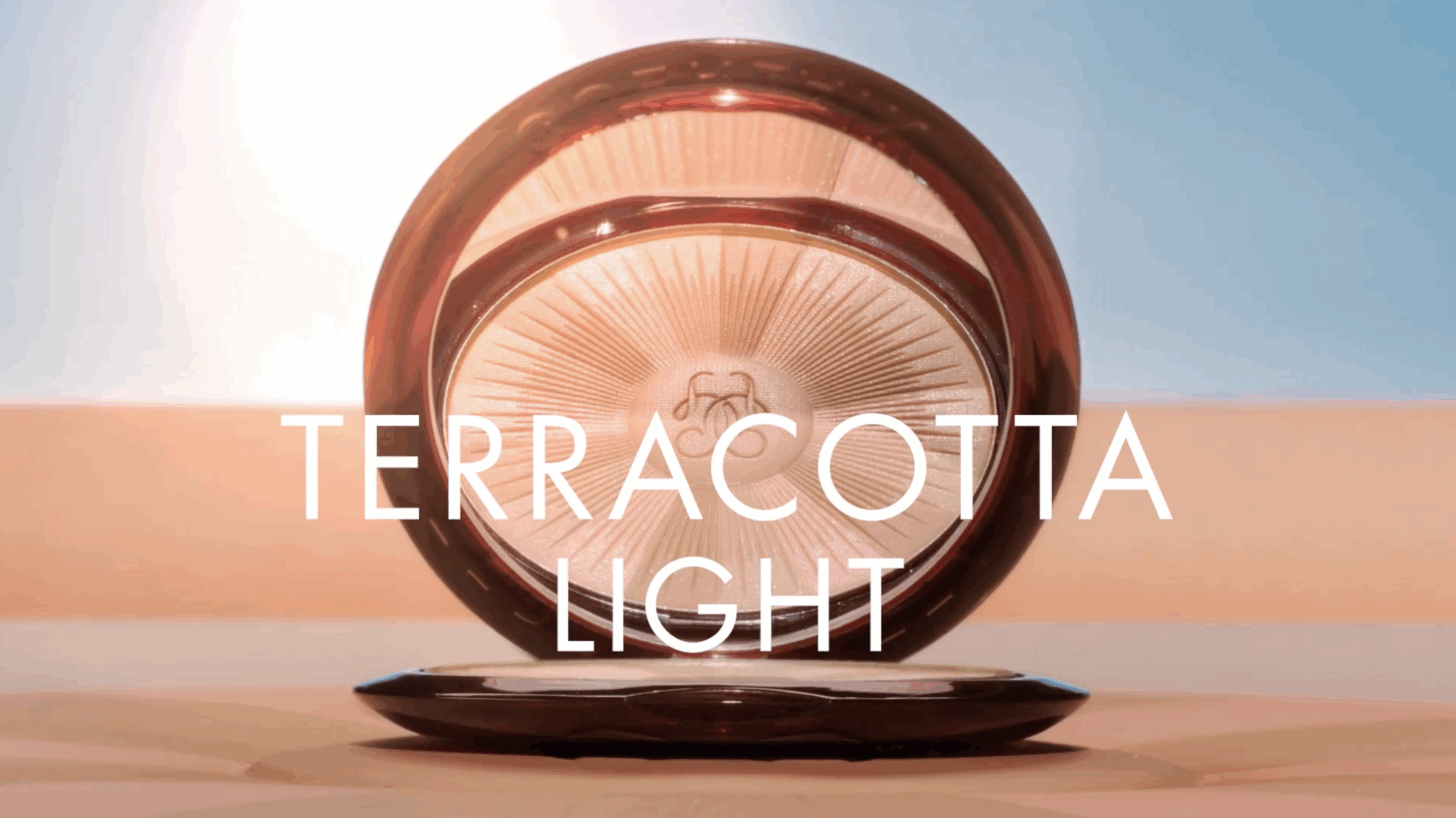 14 Simon Escourbiac Craetive Paris Makeup Blush A07 GUERLAIN