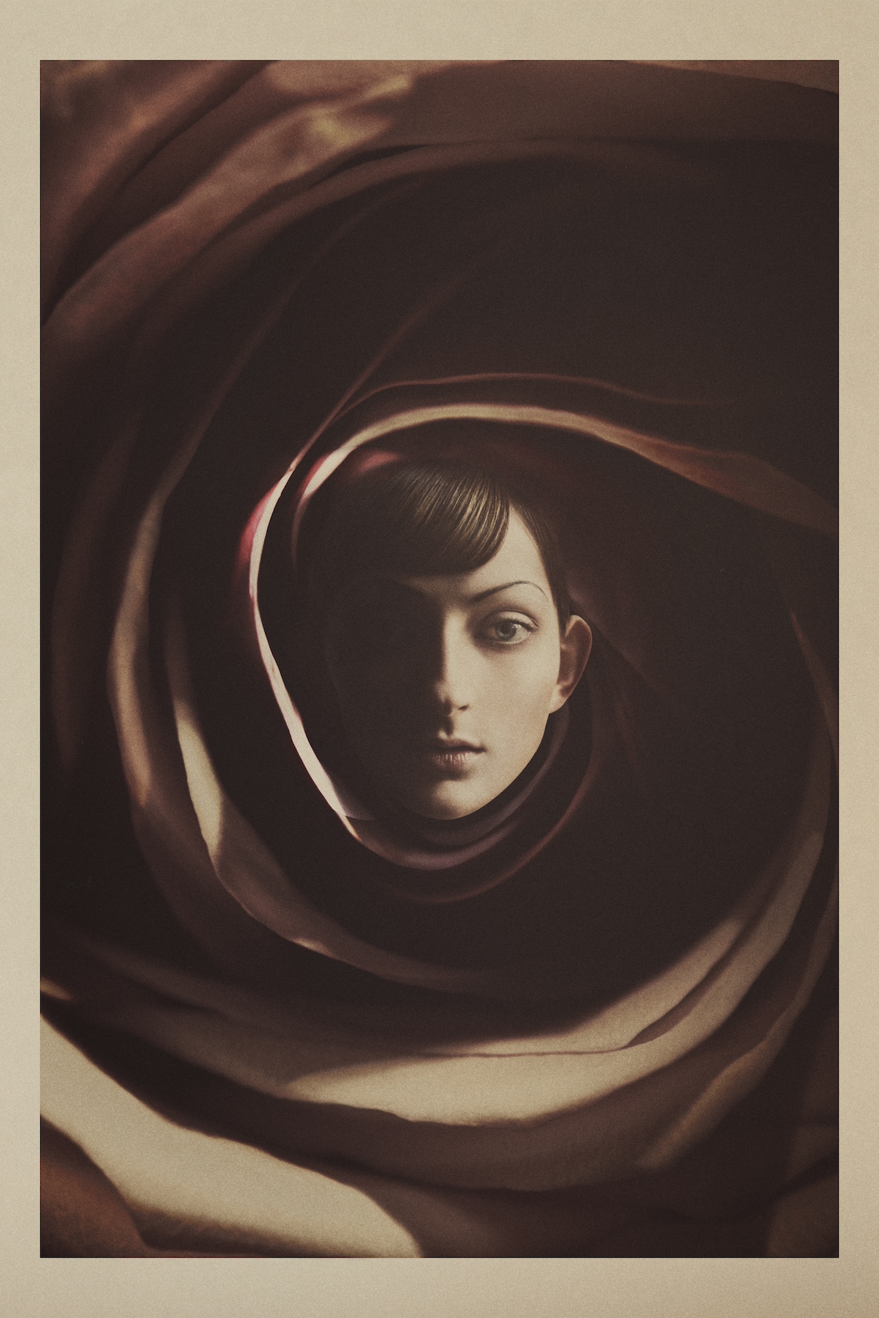 16 Henrik Bulow Beauty Fragrances Craetive Paris 29