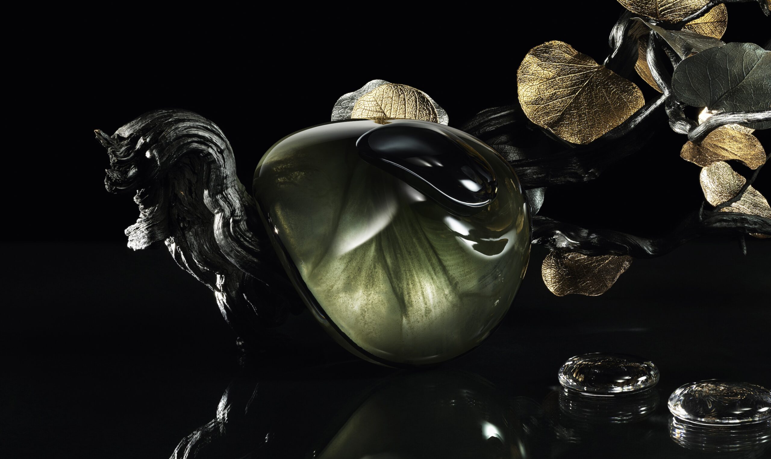 17 Jean Baptiste Degez Fragrances Craetive Paris GUERLAIN