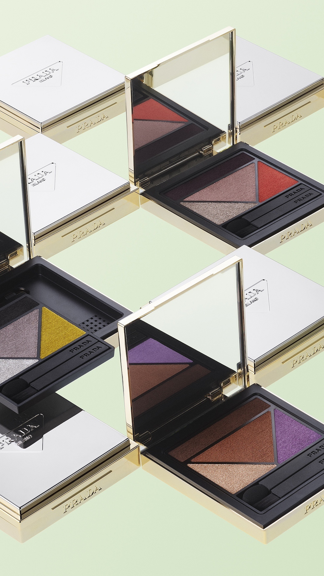 23 Simon Escourbiac Craetive Paris Makeup EYES A01 PRADA