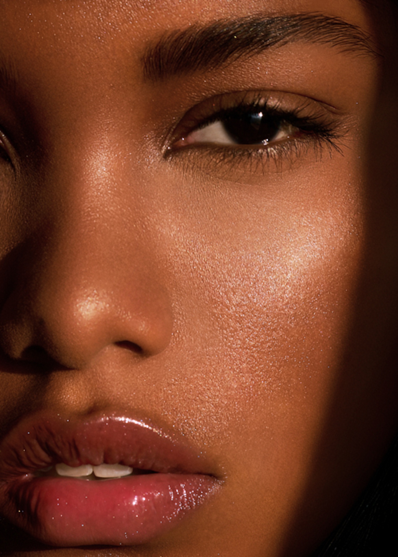 28 Fernando Gomez Craetive Paris Beauty Suncare