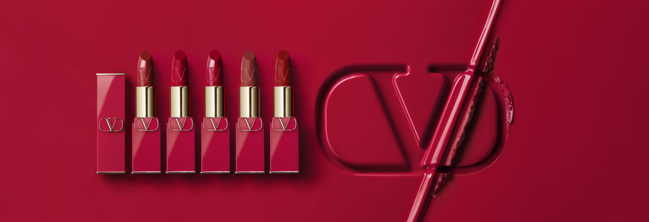 29 Simon Escourbiac Craetive Paris Makeup Lipstick A03