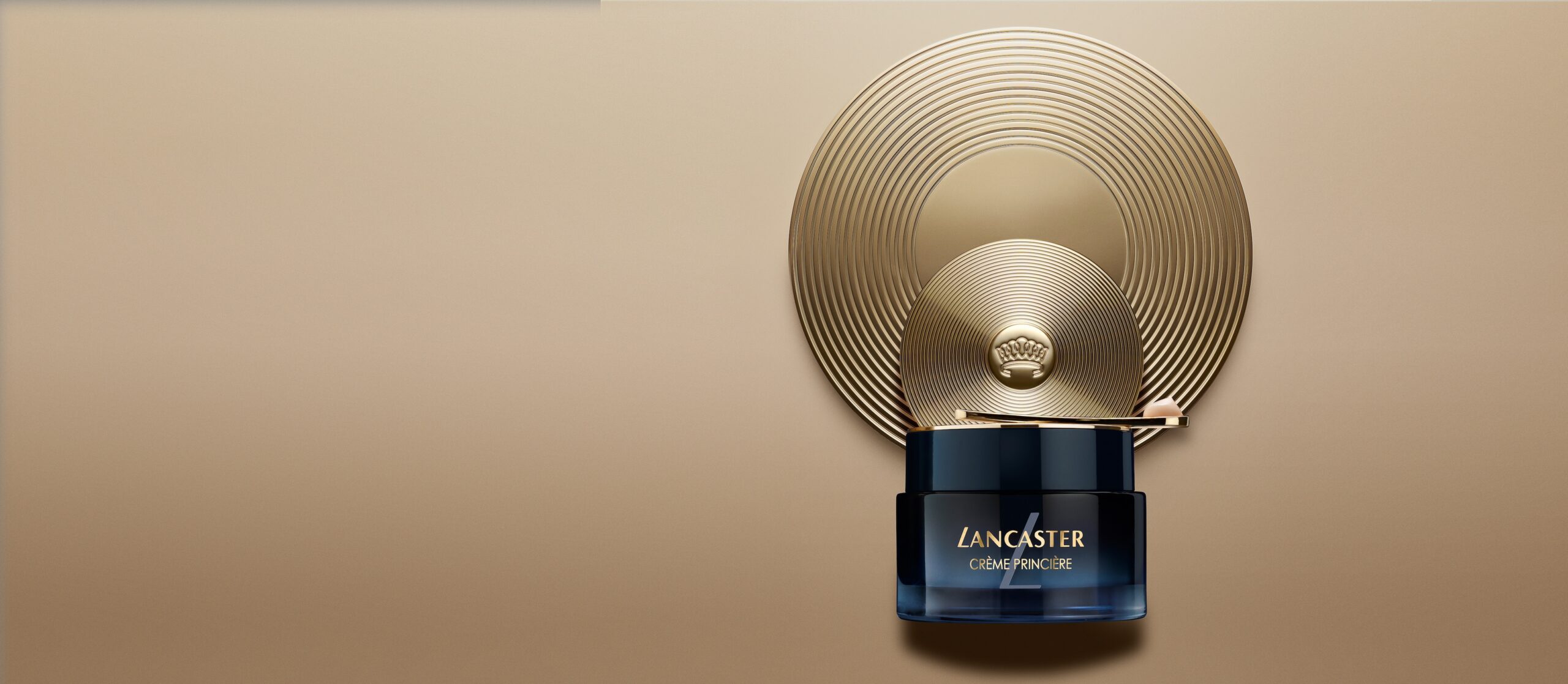 30 Simon Escourbiac Craetive Paris Skincare A02 LANCASTER