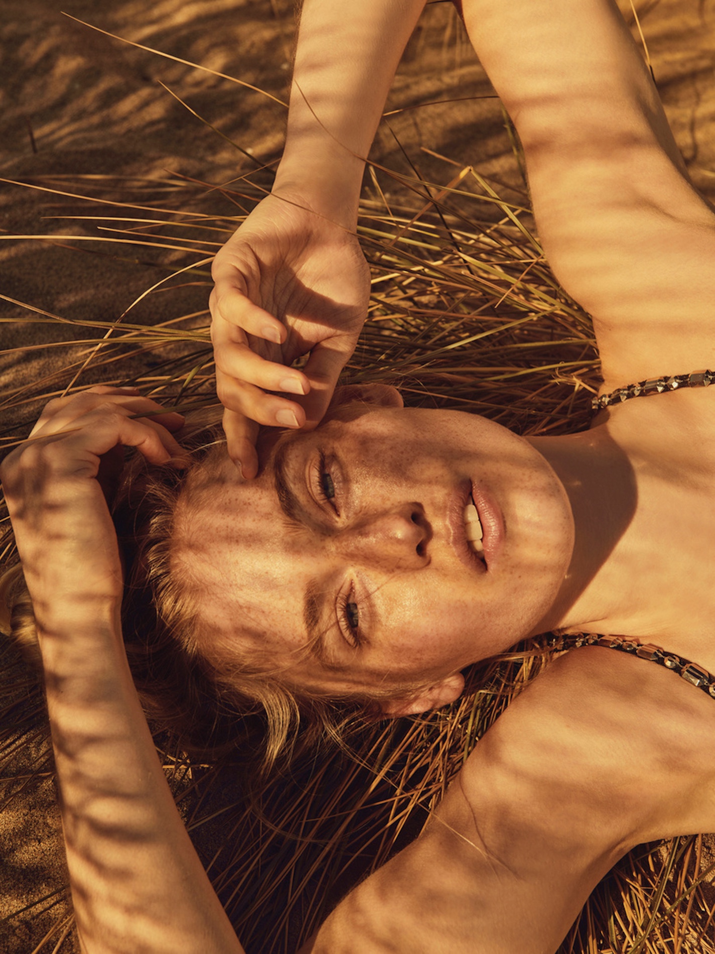 31 Fernando Gomez Craetive Paris Beauty Suncare