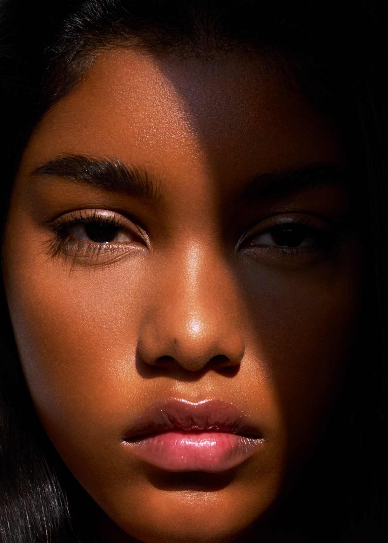 34 Fernando Gomez Craetive Paris Beauty Suncare