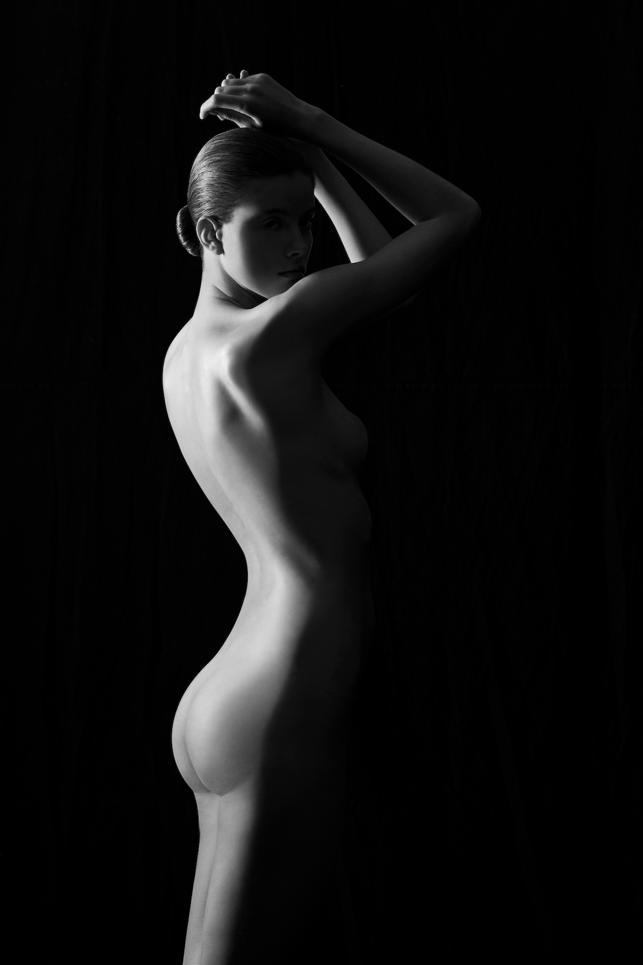 39 Fernando Gomez Craetive Paris Beauty Skincare