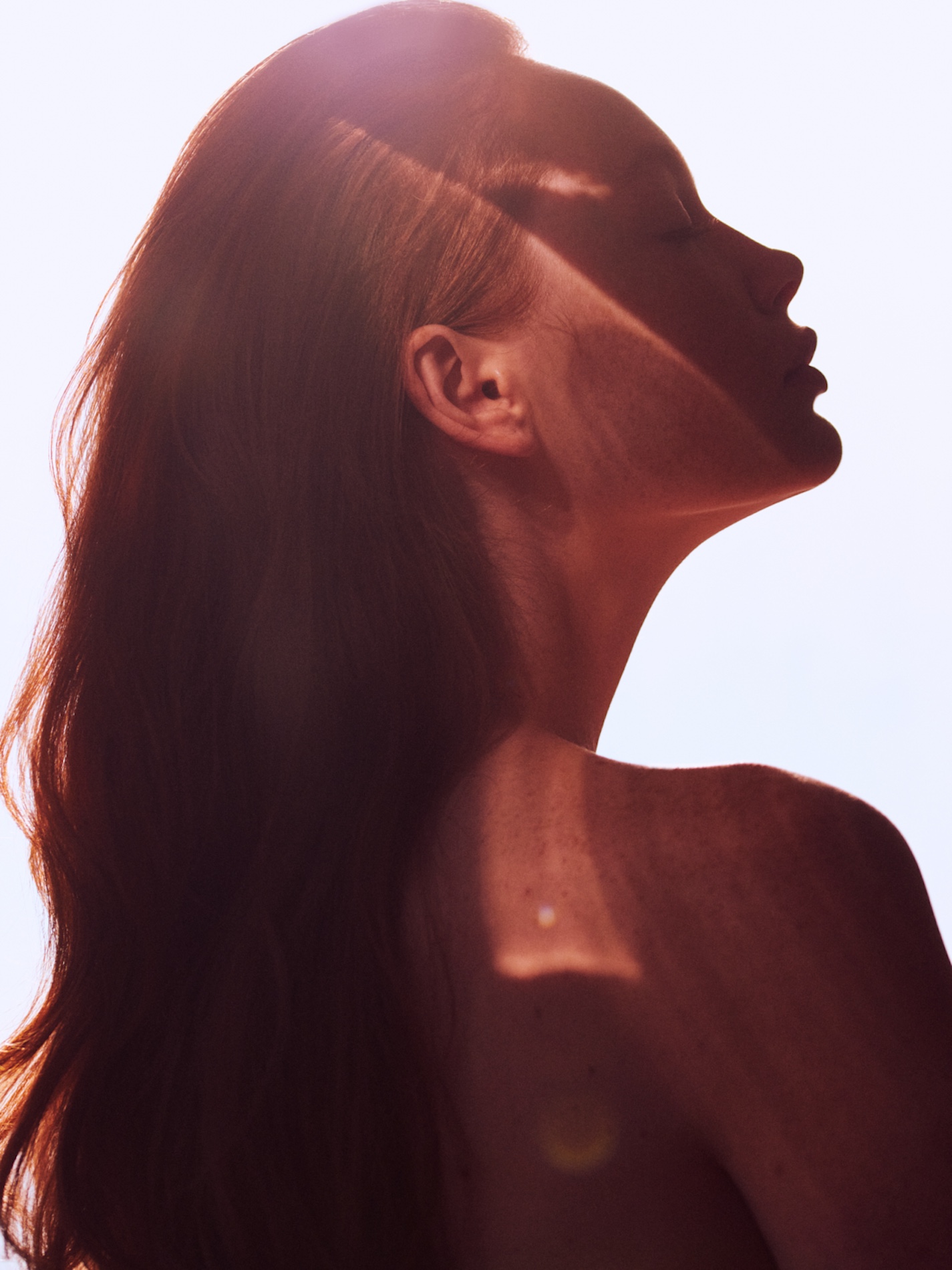 58 Fernando Gomez Craetive Paris Beauty Suncare