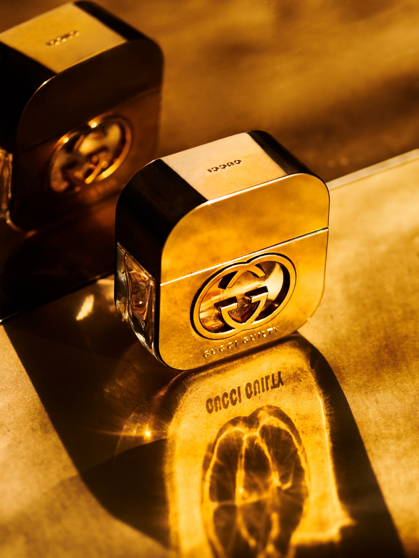 58 Fernando Gomez Craetive Paris Fragrances Flowers