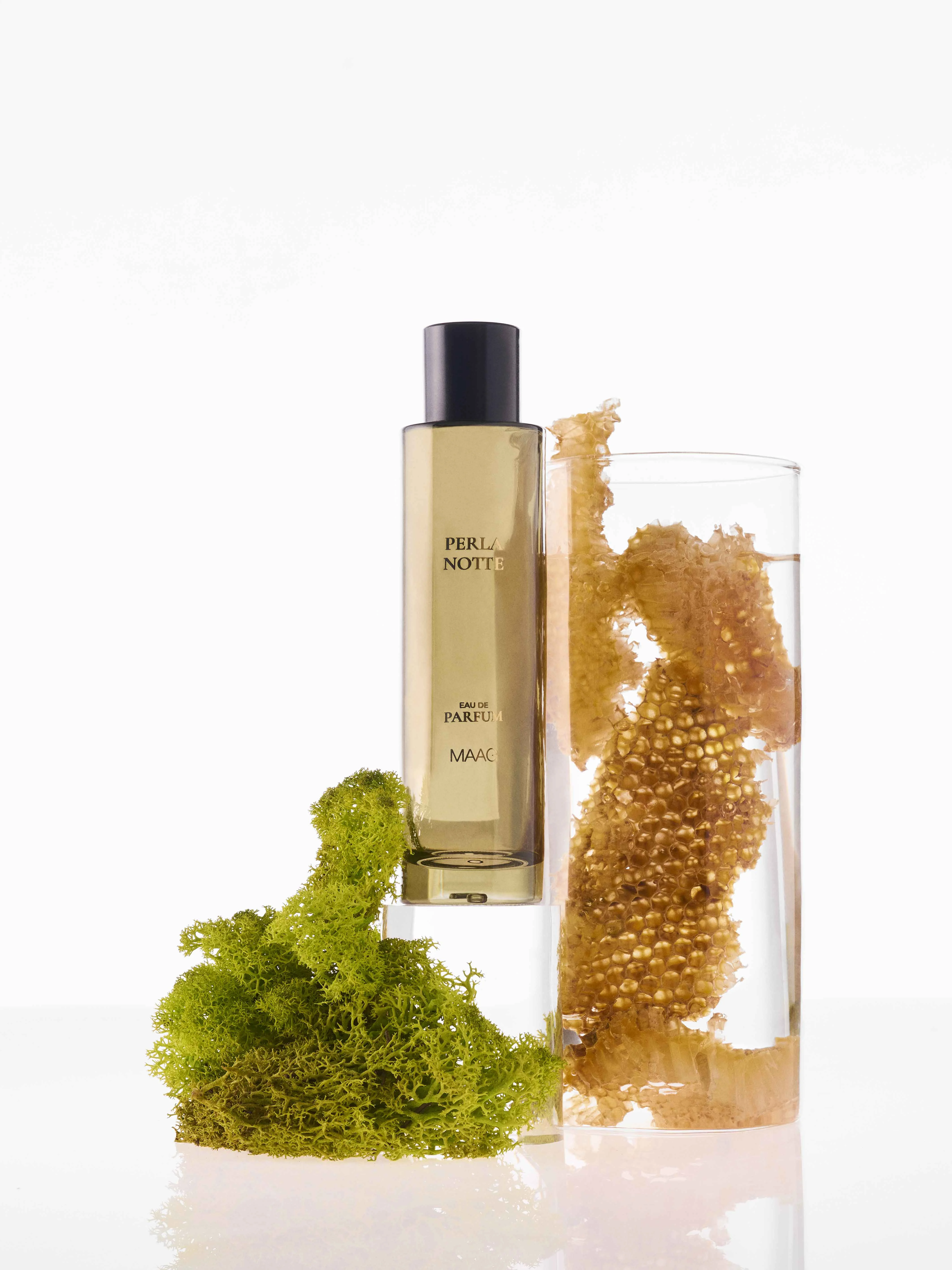 Fernando Gomez Craetive Paris Maag Fragrances 26 11