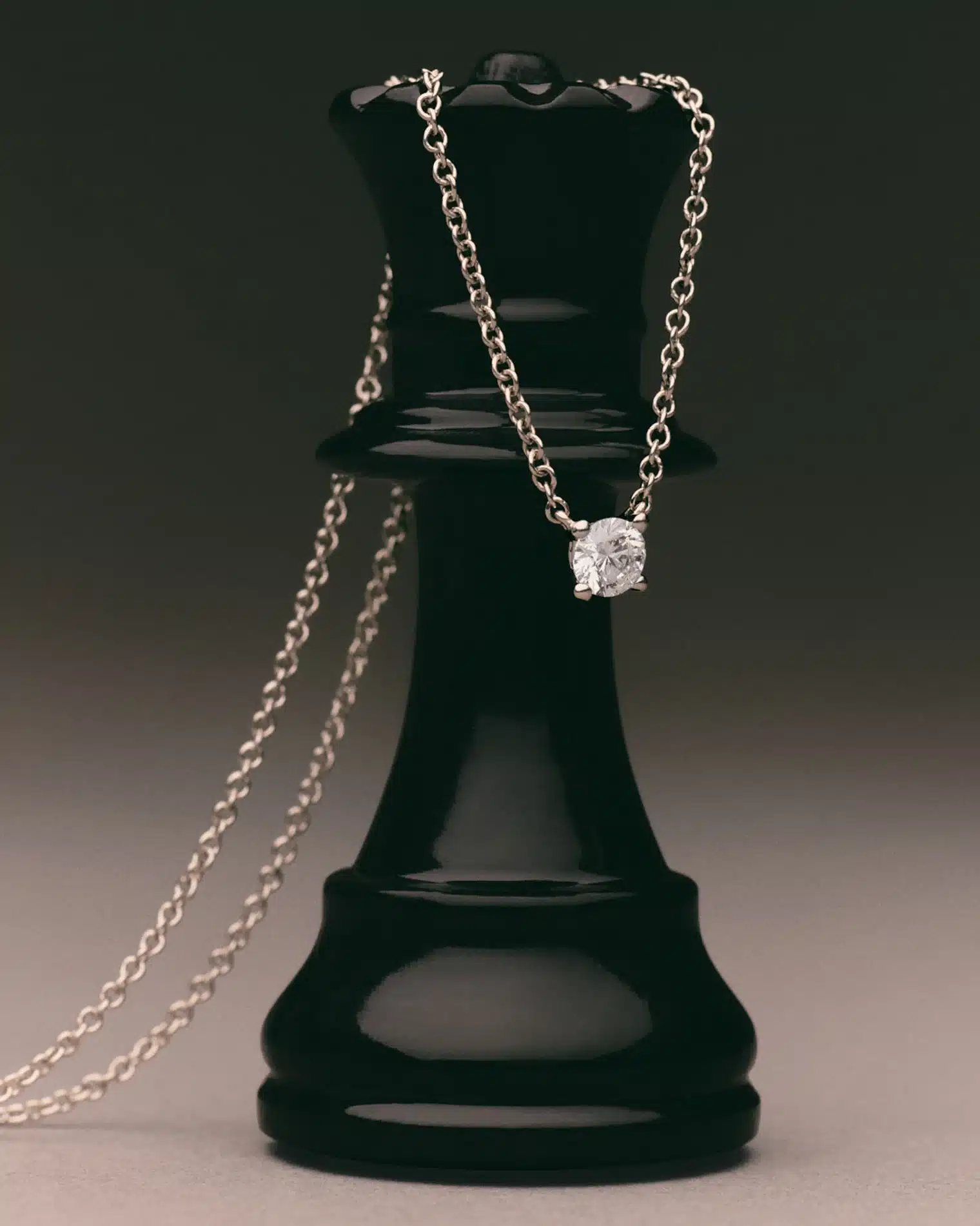 Oscar Calleja Craetive Paris Suarez Jewelry 26 08 Resultat