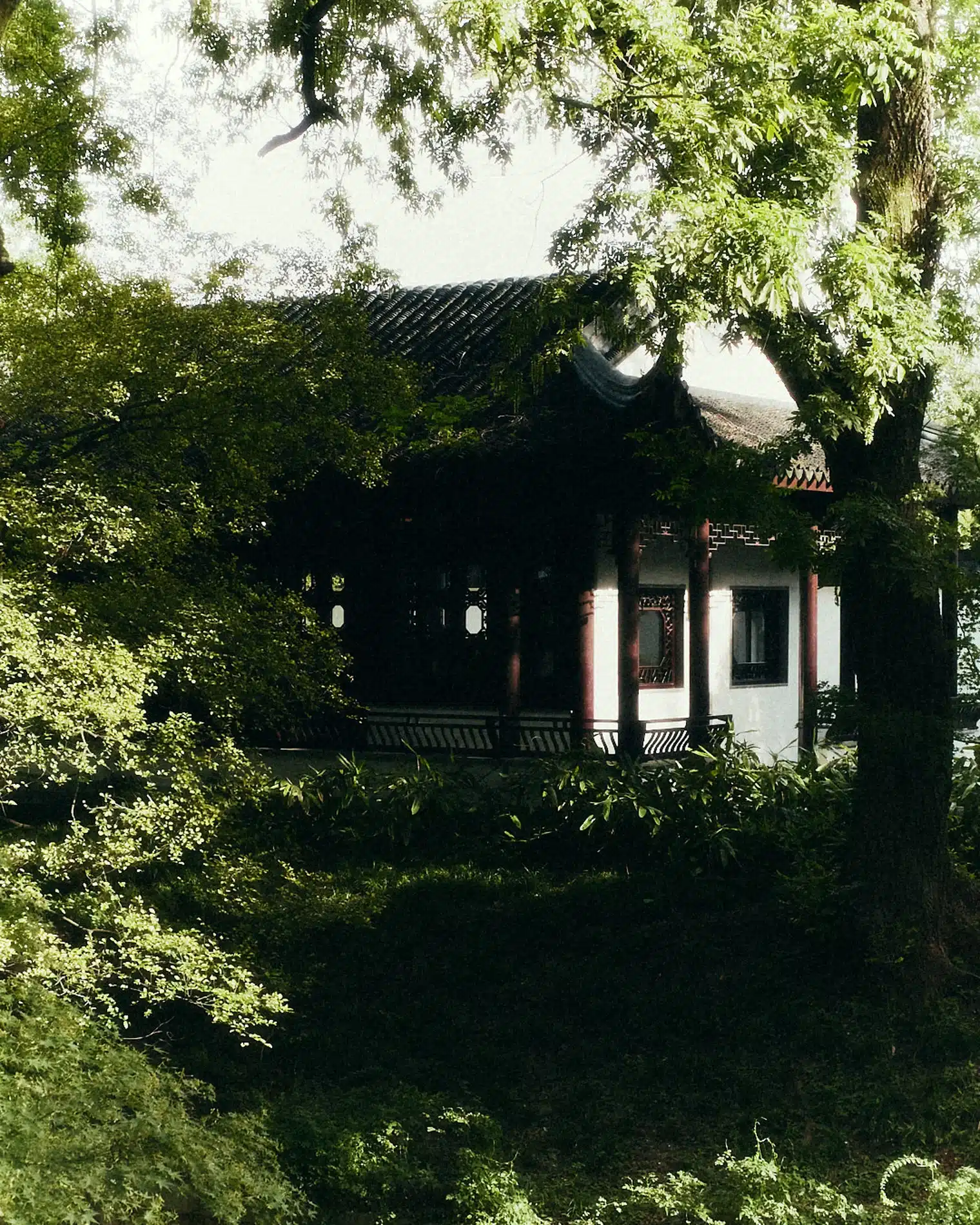 Oscar Calleja Craetive Paris Travel Asia 06 Resultat